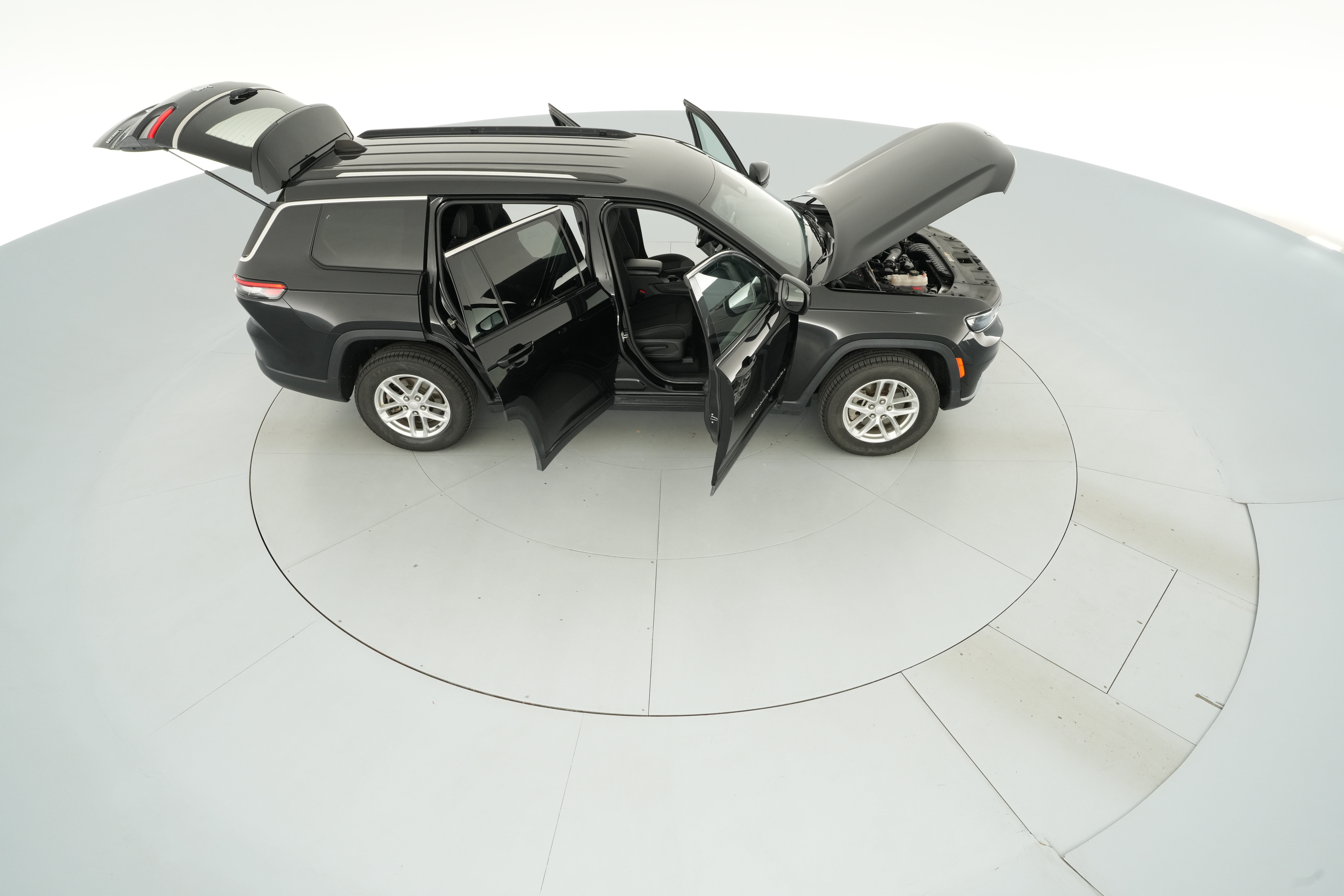 2023 Jeep Grand Cherokee L Laredo - Photo 53