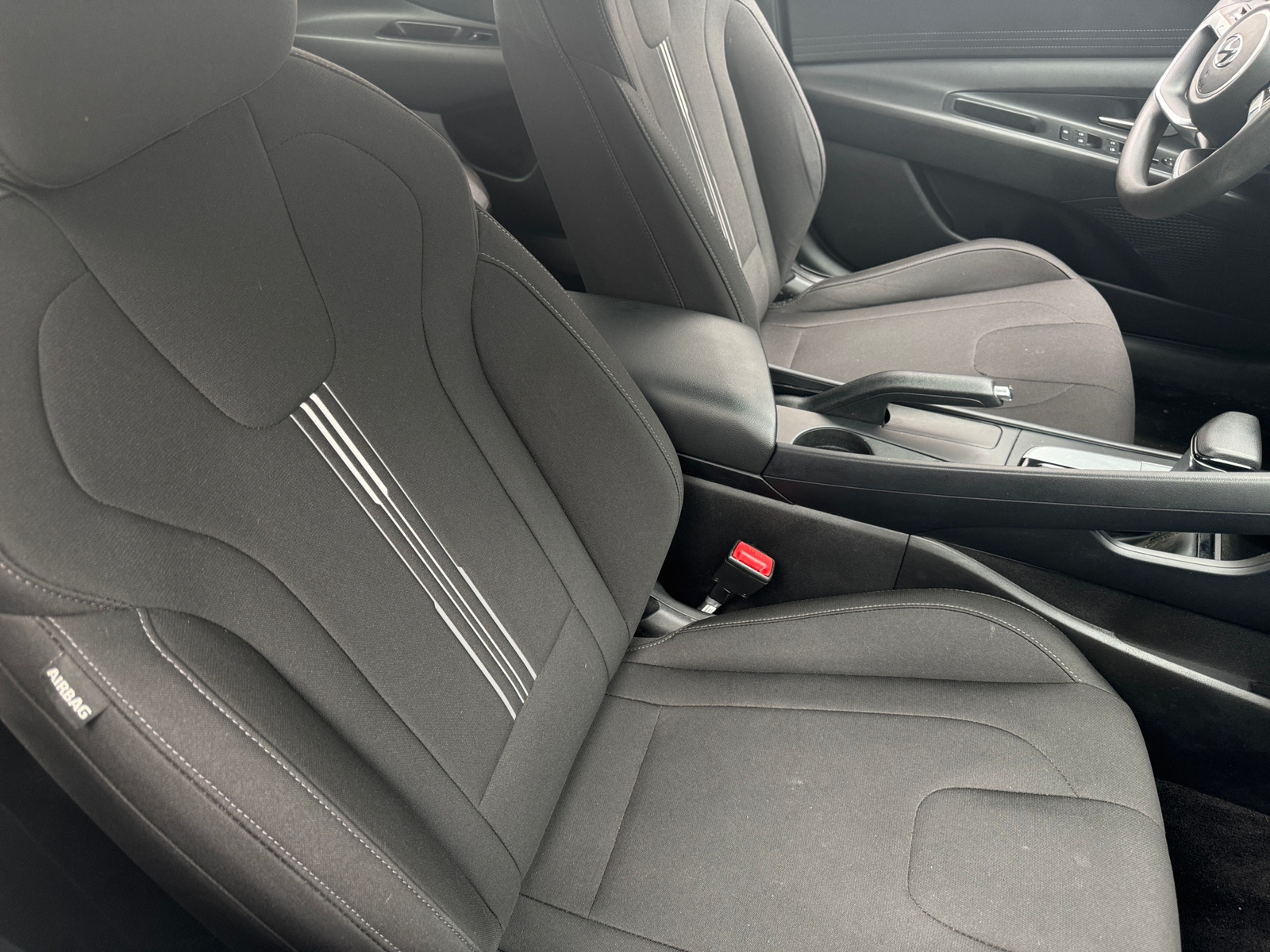Thumbnail: 2021 Hyundai Elantra - 2