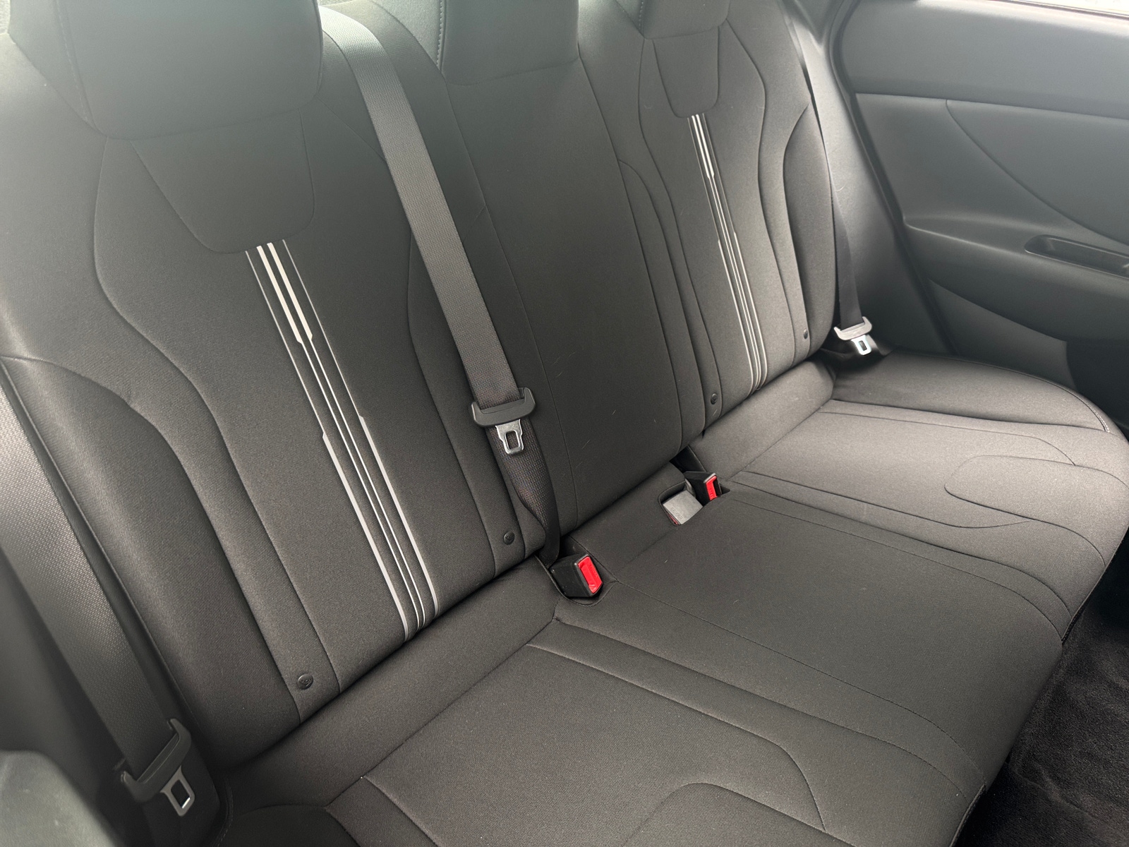 Thumbnail: 2021 Hyundai Elantra - 6