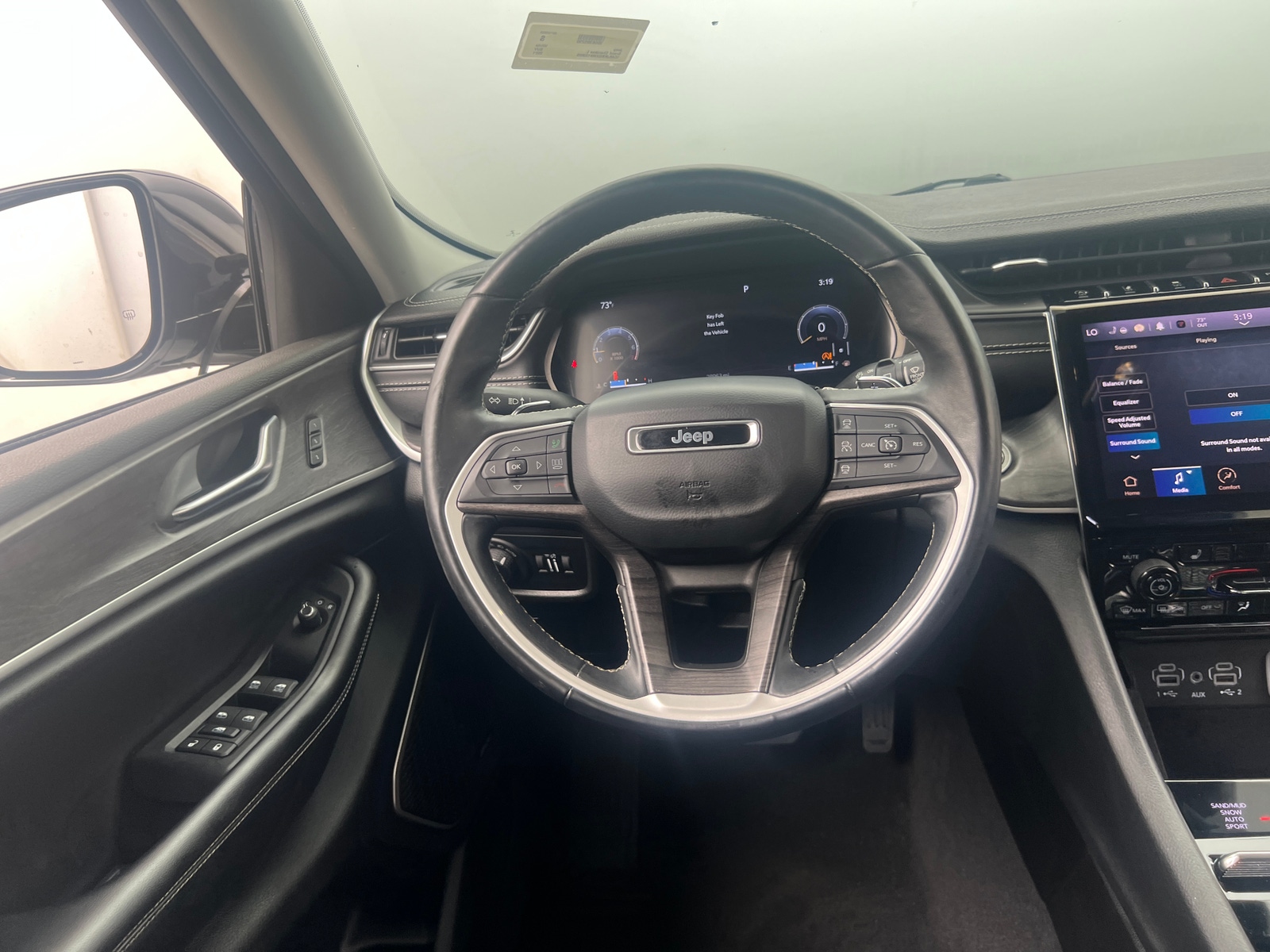 Thumbnail: 2021 Jeep Grand Cherokee L - 4
