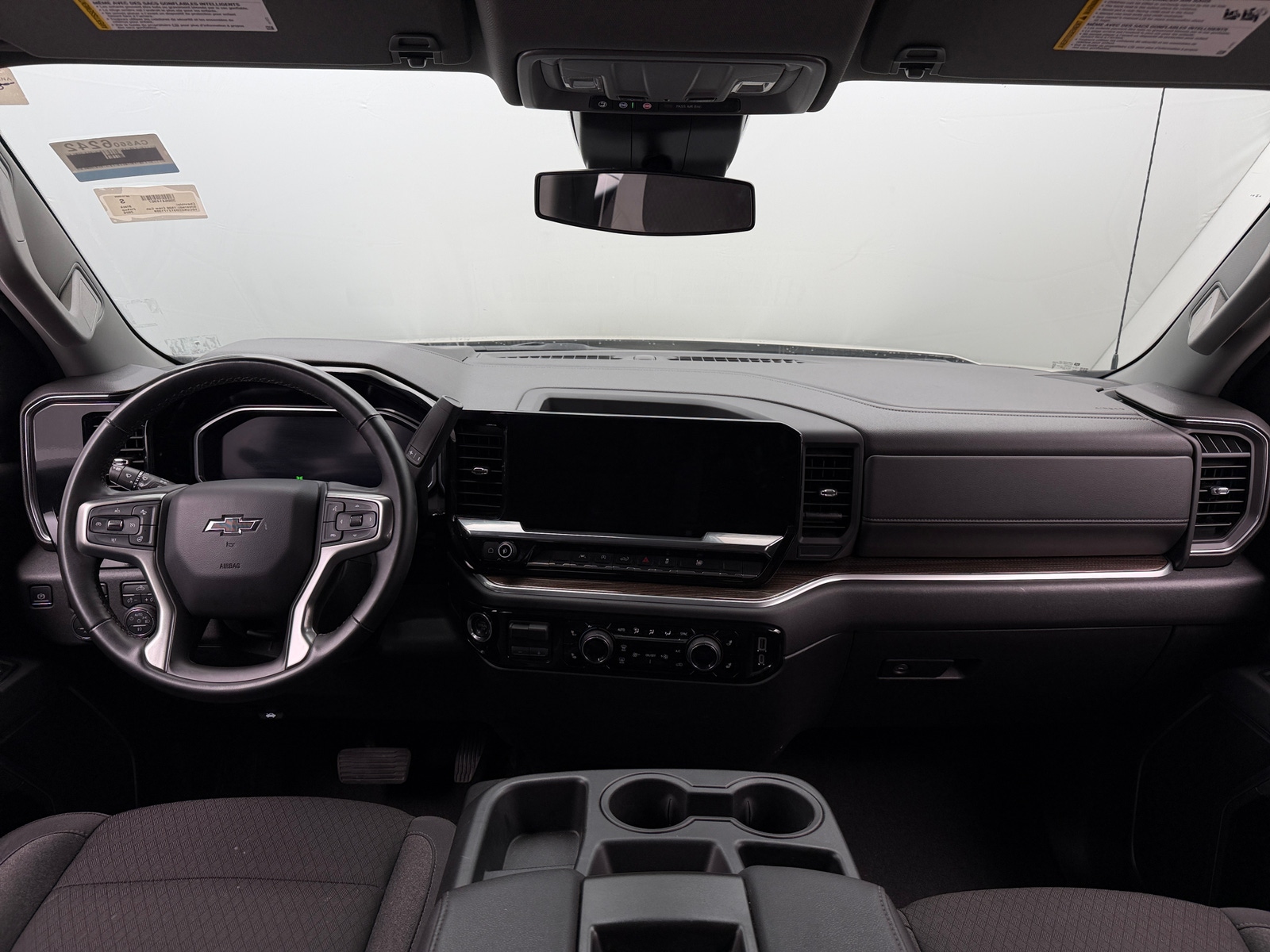 Thumbnail: 2026 Chevrolet Silverado 1500 - 3