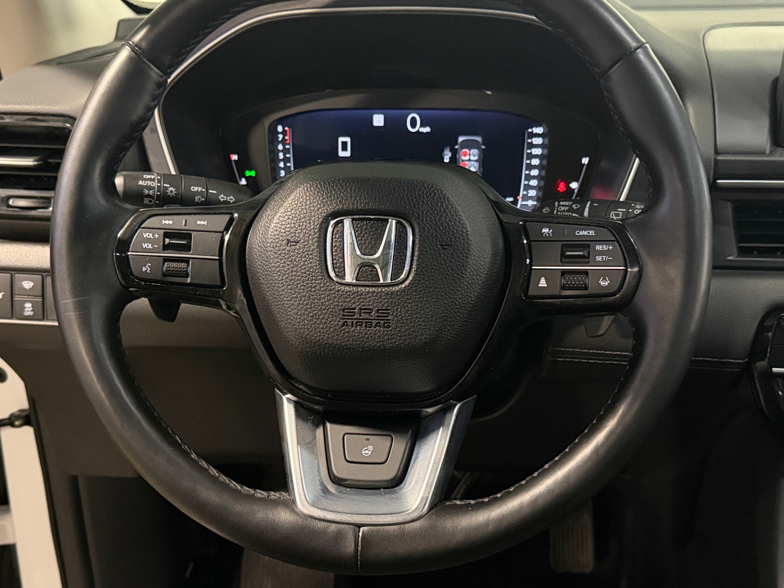 Thumbnail: 2023 Honda Pilot - 4