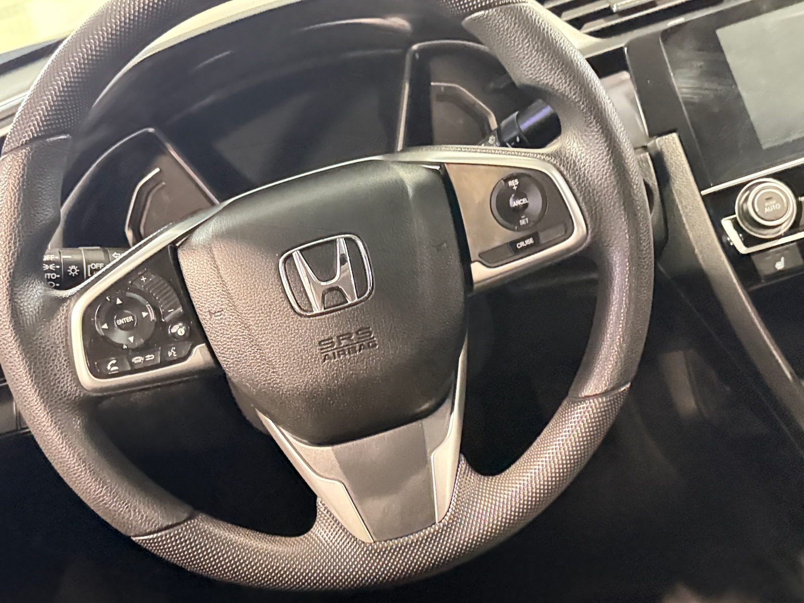Thumbnail: 2016 Honda Civic - 5