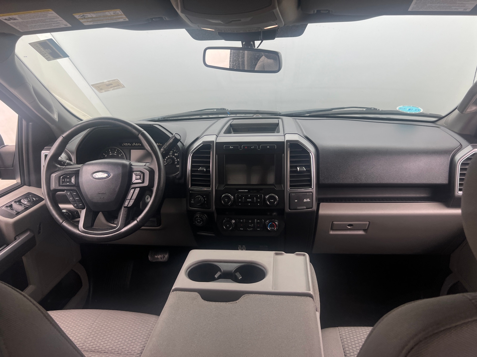 Thumbnail: 2019 Ford Econoline - 3