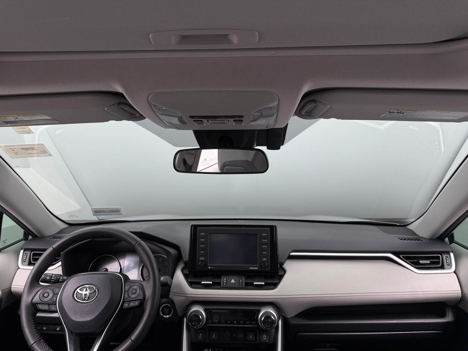 Thumbnail: 2022 Toyota RAV4 - 2