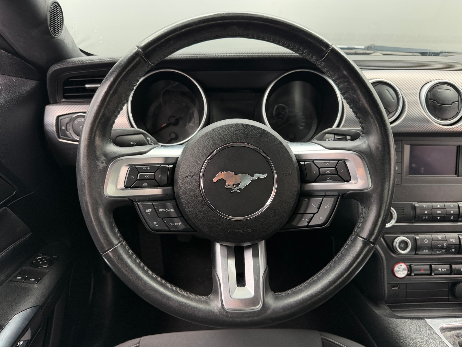 Thumbnail: 2019 Ford Mustang - 4