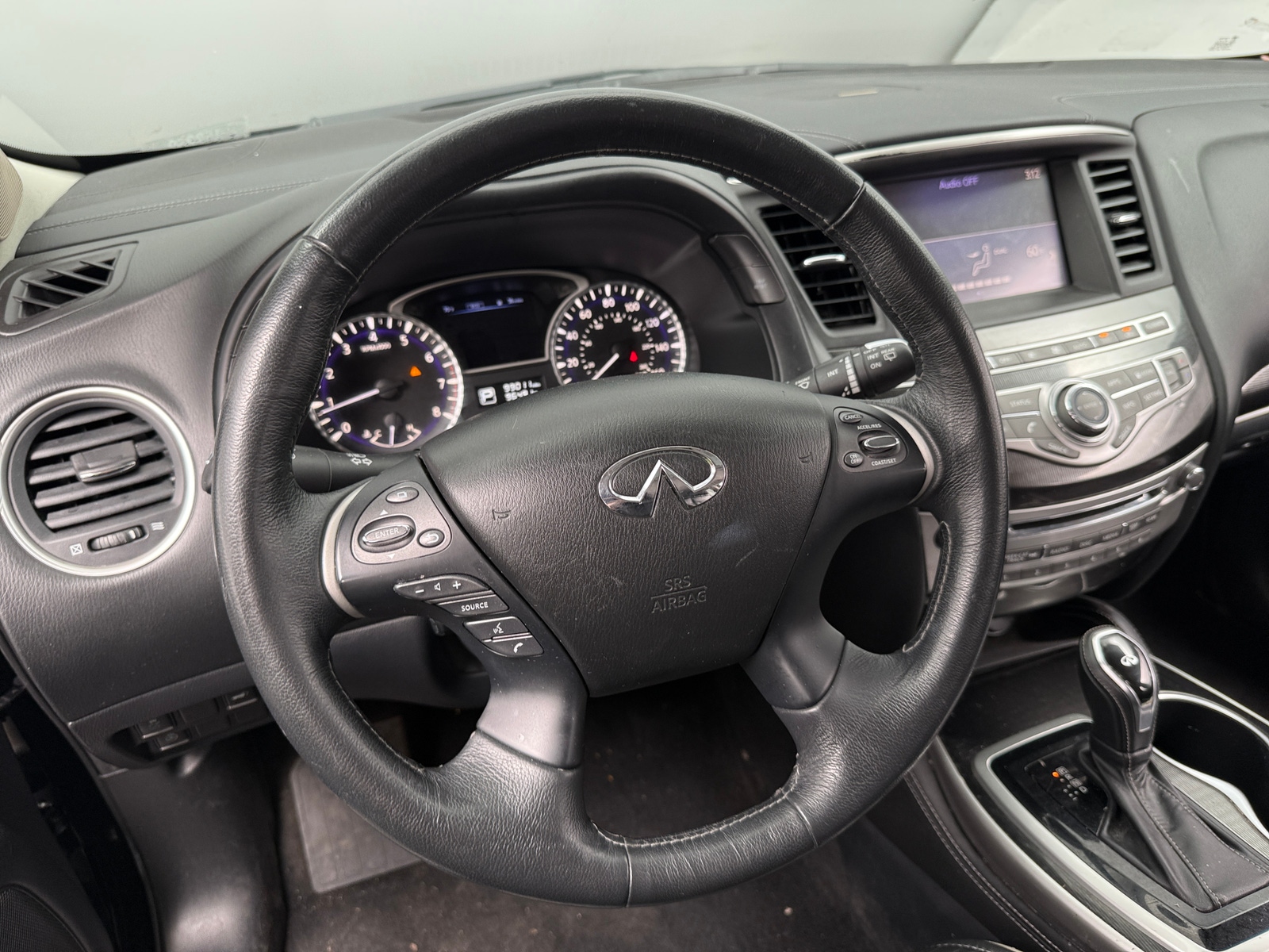 Thumbnail: 2017 INFINITI QX60 - 4