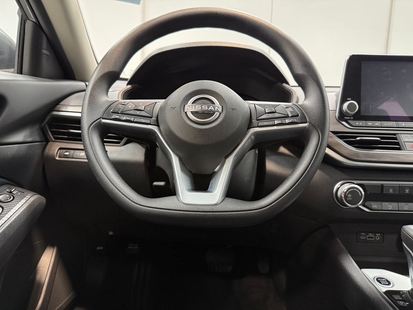 Thumbnail: 2025 Nissan Altima - 5
