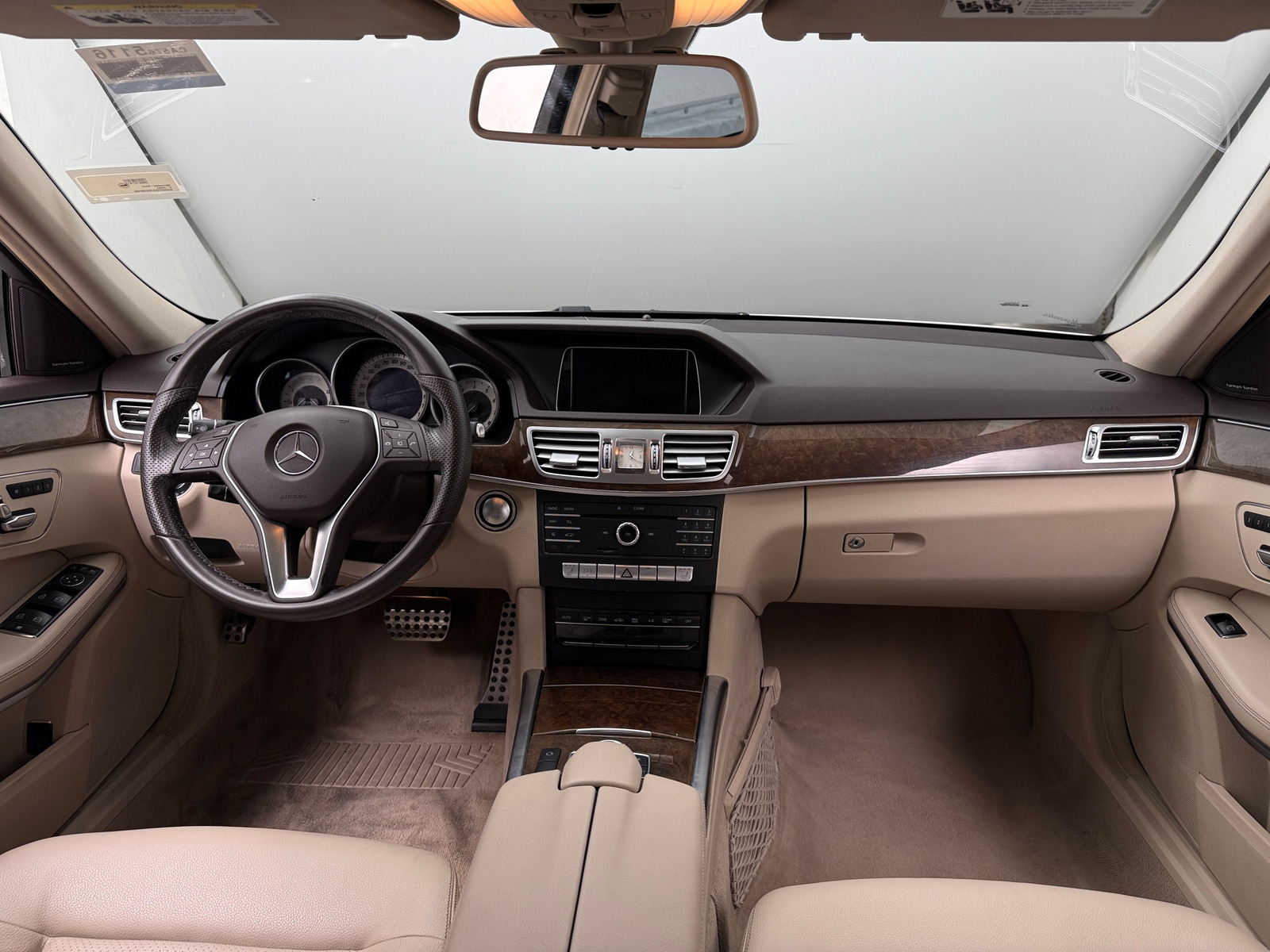 Thumbnail: 2016 Mercedes-Benz E-Class - 2