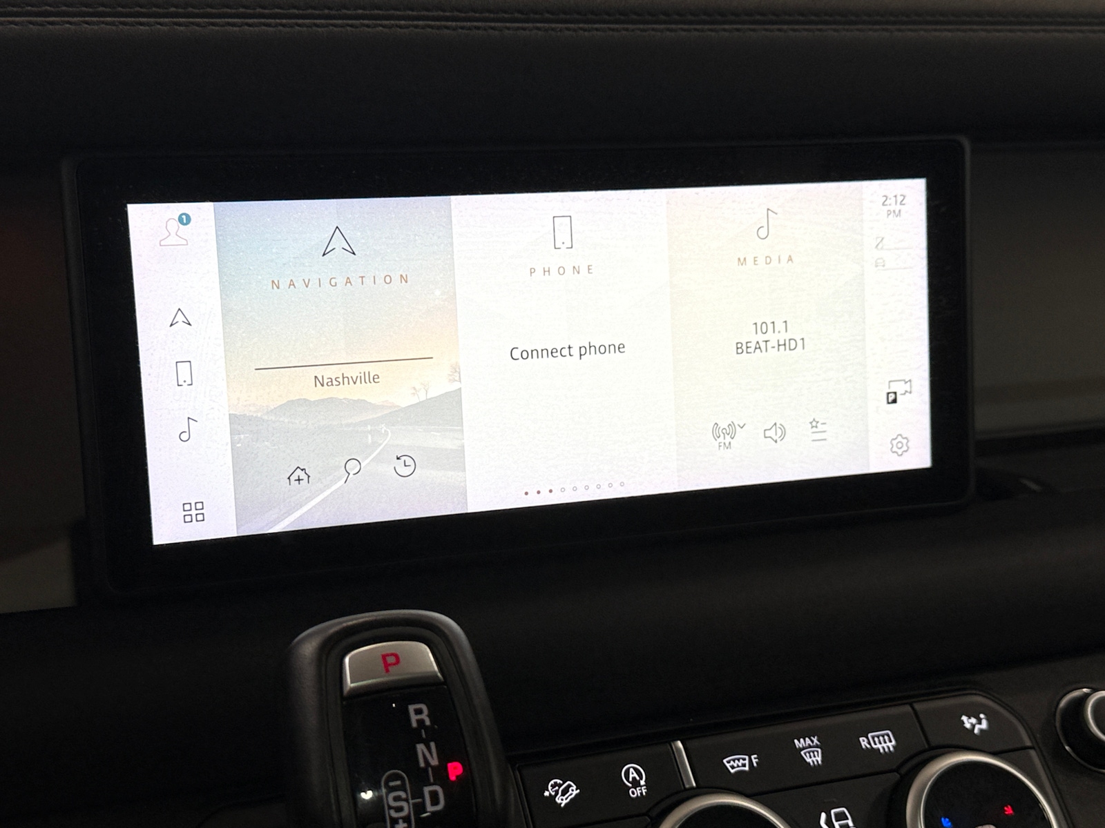 Thumbnail: 2020 Land Rover Defender - 3
