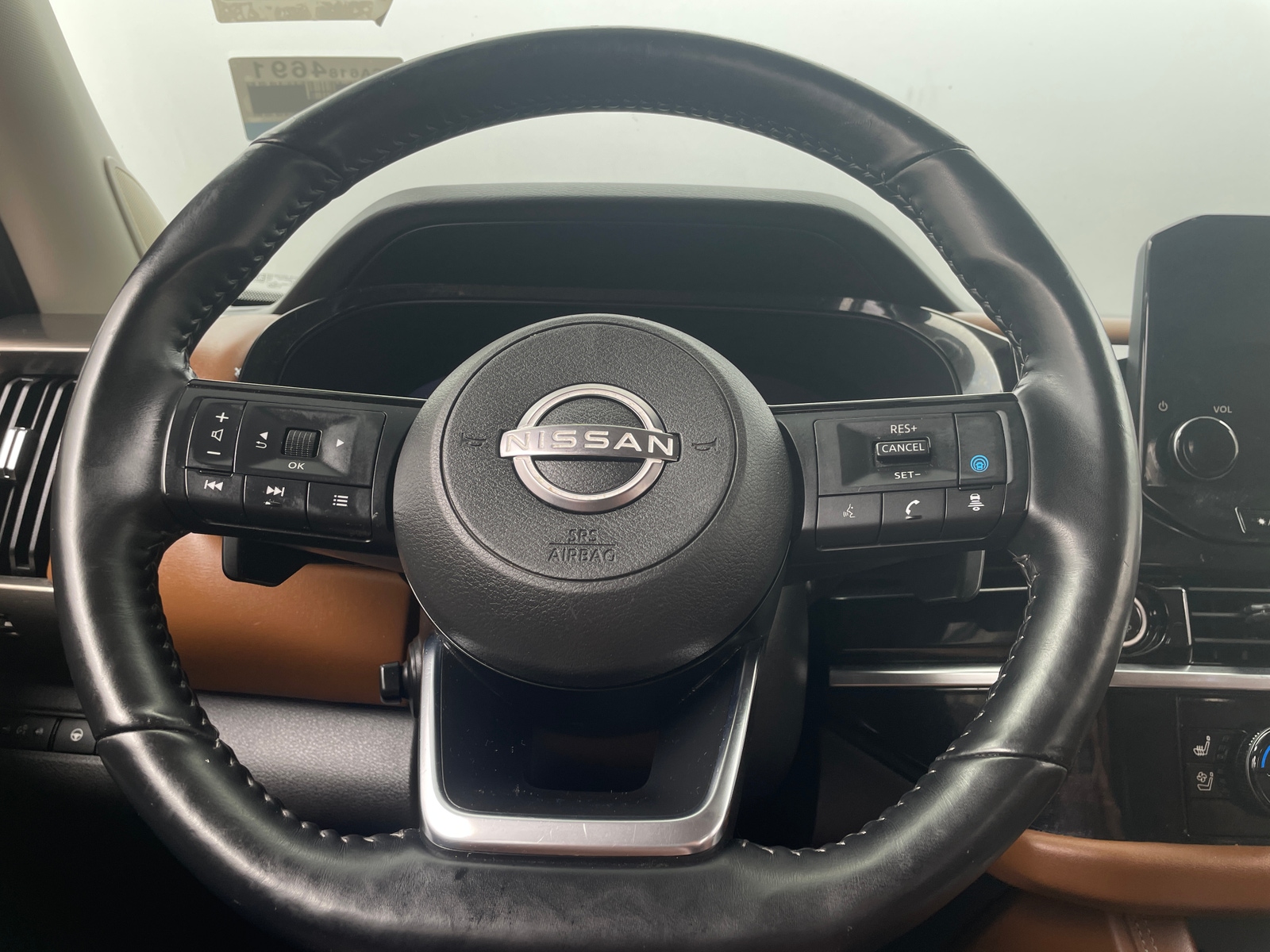Thumbnail: 2023 Nissan Pathfinder - 4