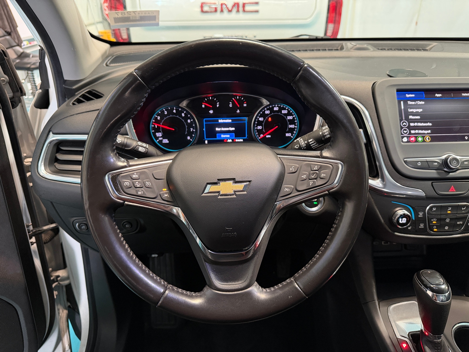 Thumbnail: 2020 Chevrolet Equinox - 4