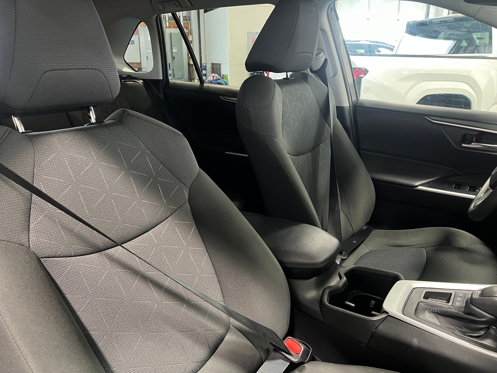 Thumbnail: 2022 Toyota RAV4 - 2