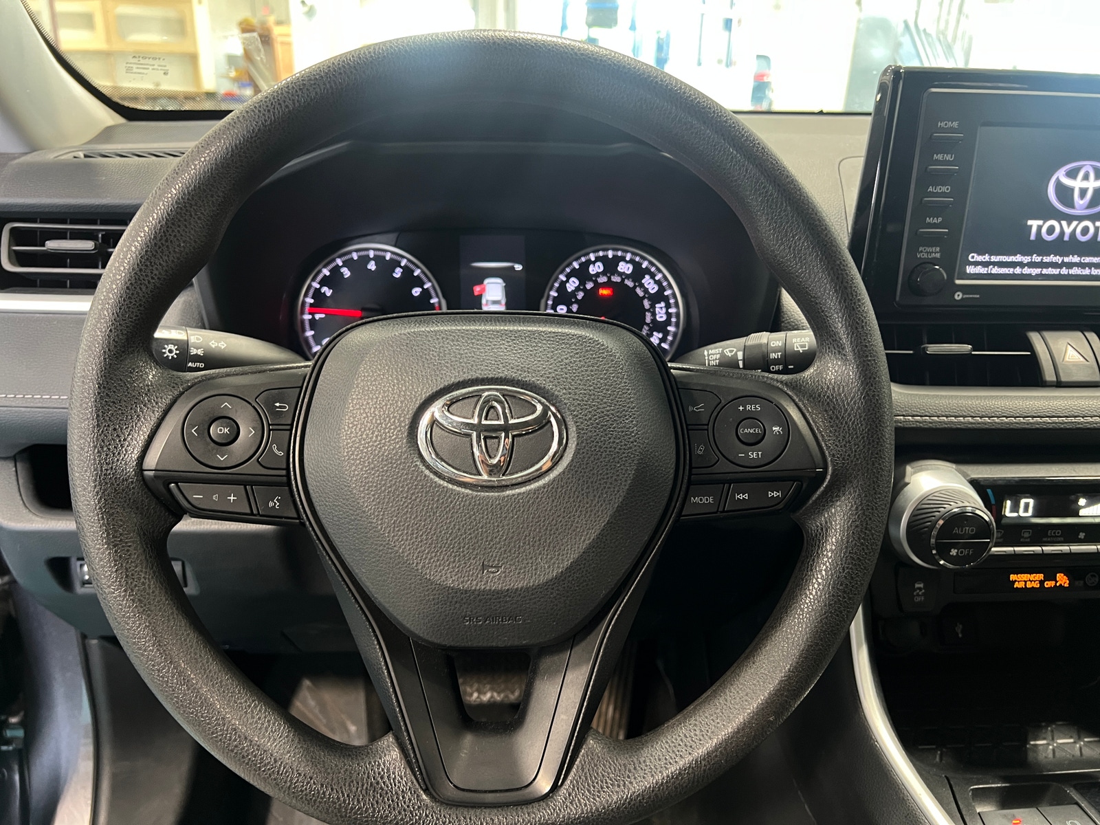 Thumbnail: 2022 Toyota RAV4 - 5