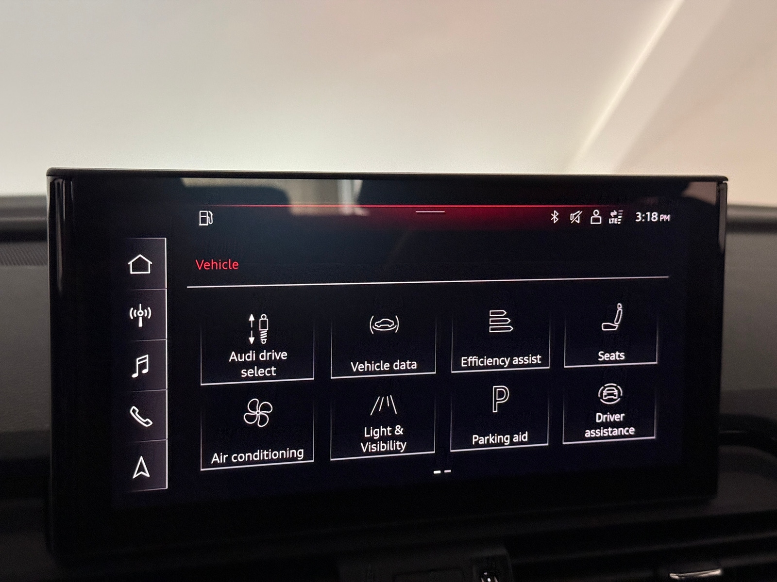 Thumbnail: 2023 Audi SQ5 - 4