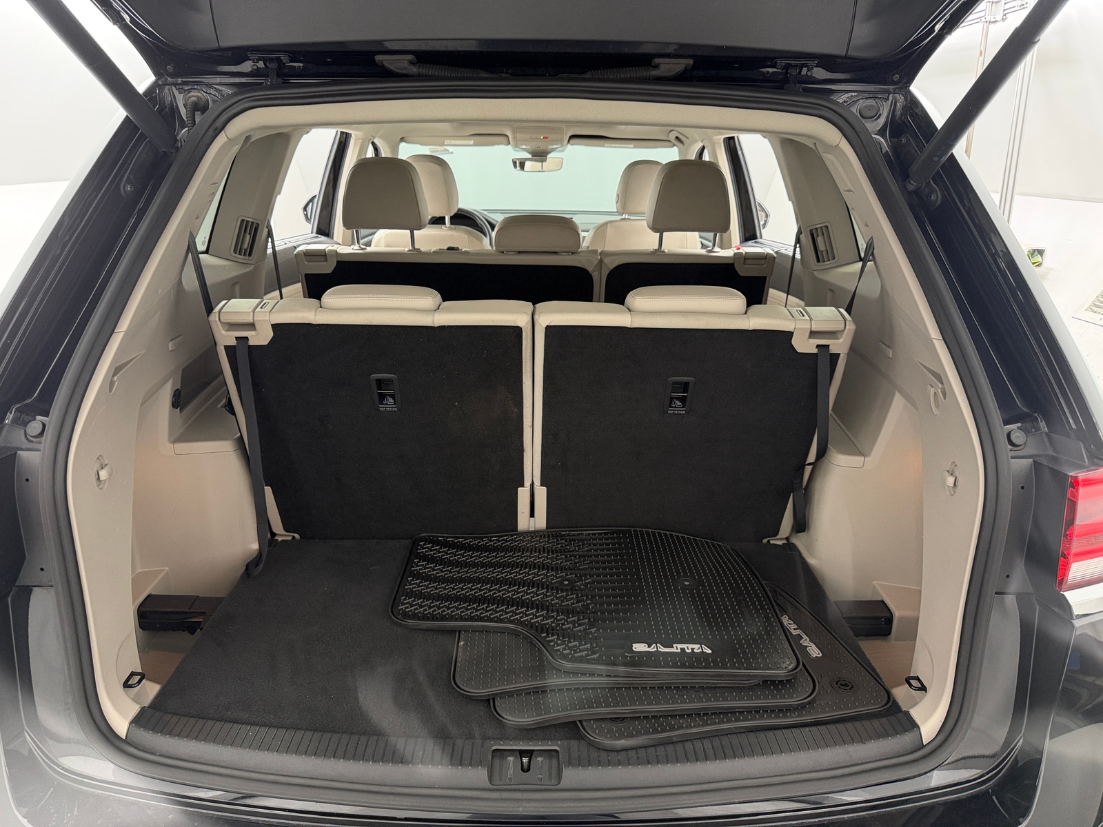 Thumbnail: 2021 Volkswagen Atlas - 7