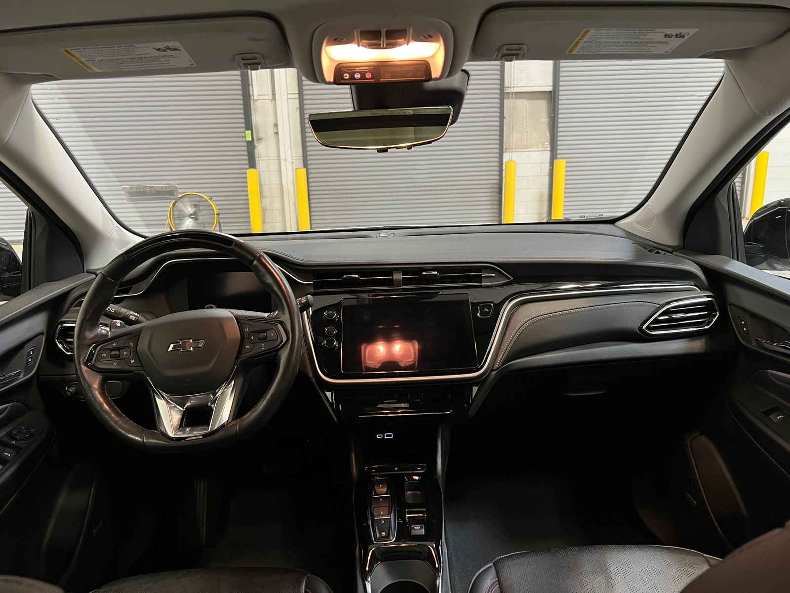 Thumbnail: 2023 Chevrolet Bolt EUV - 2