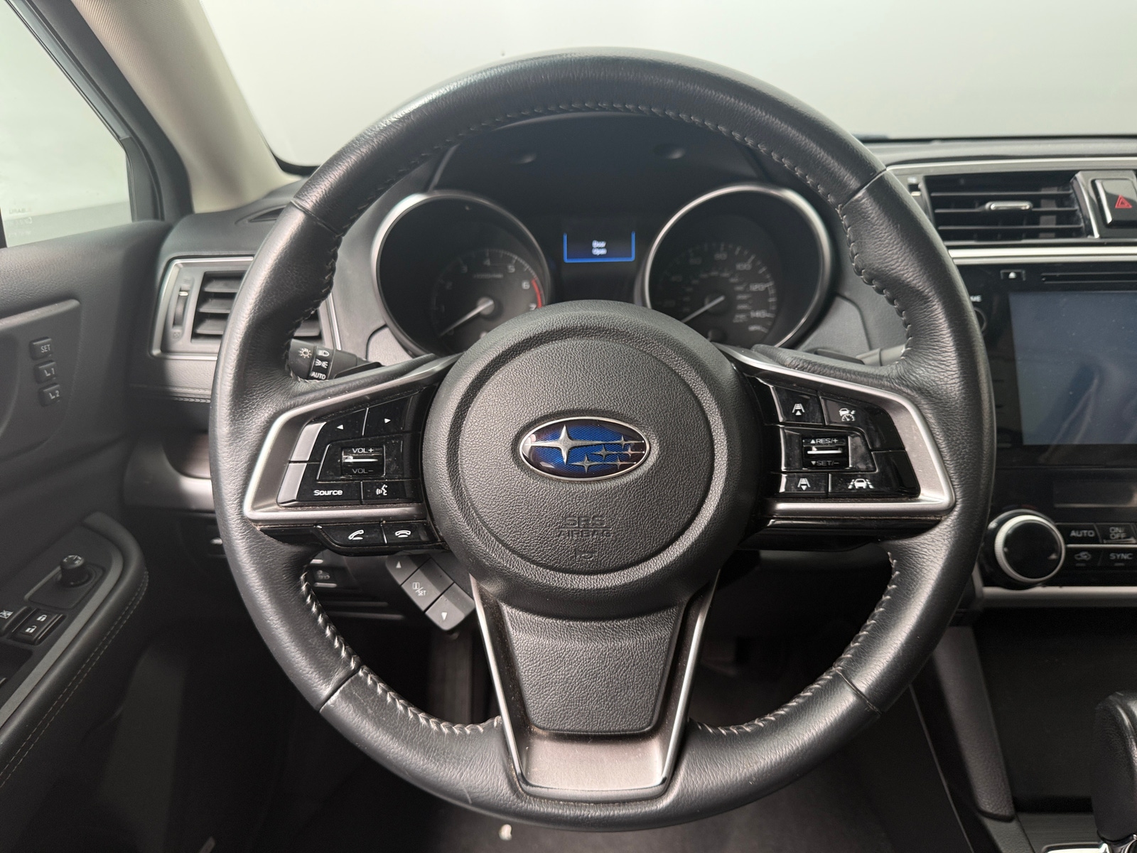Thumbnail: 2018 Subaru Legacy - 4