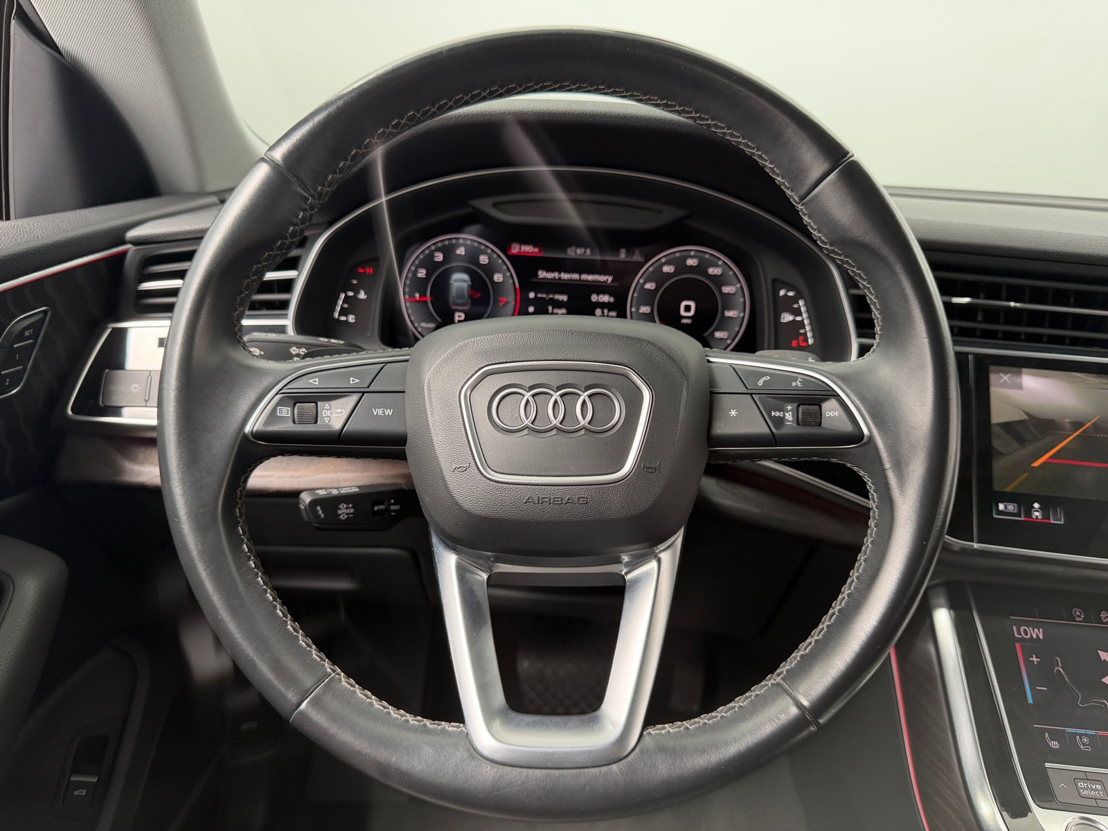 Thumbnail: 2021 Audi Q8 - 4