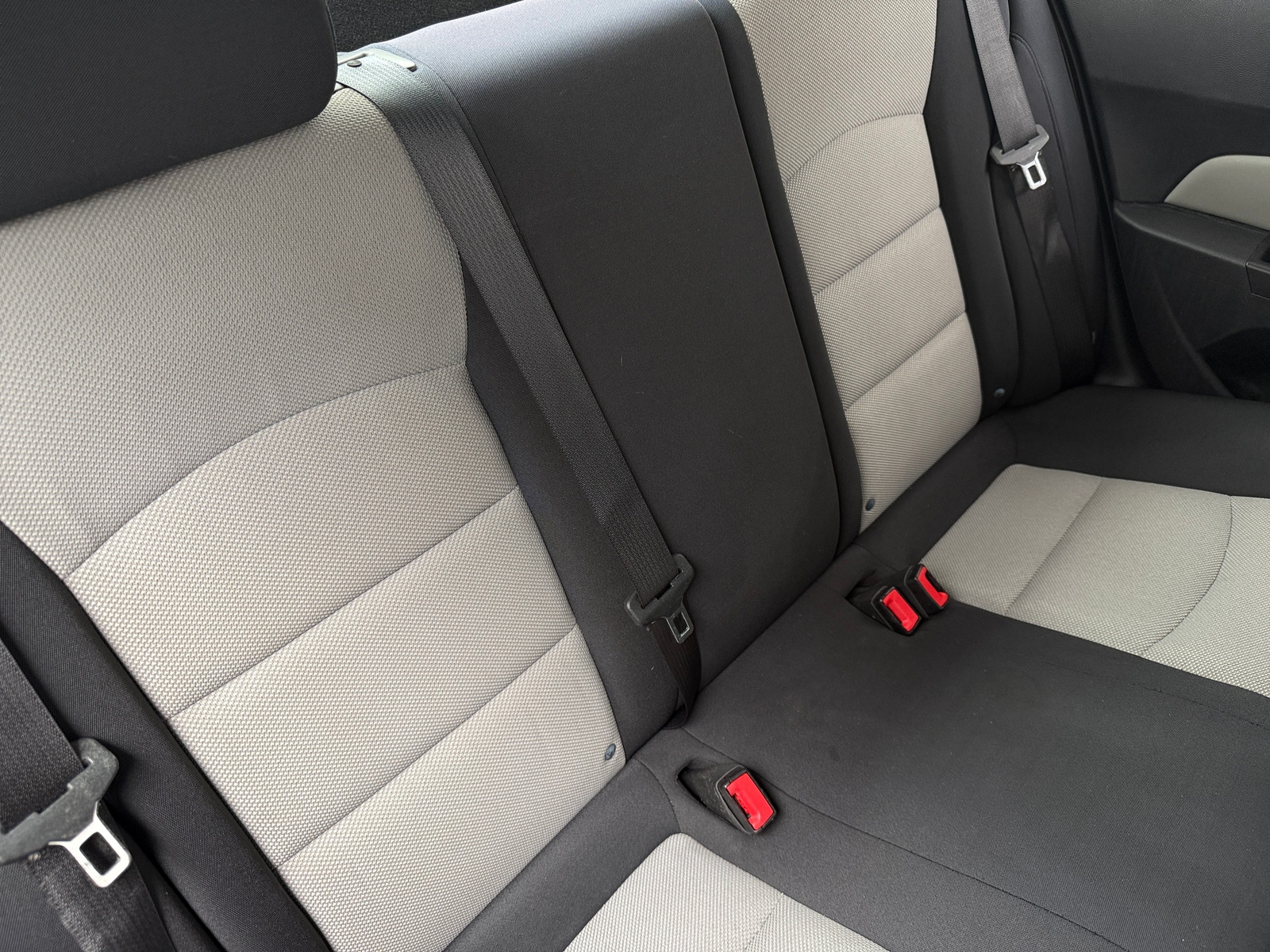 Thumbnail: 2016 Chevrolet Cruze - 6