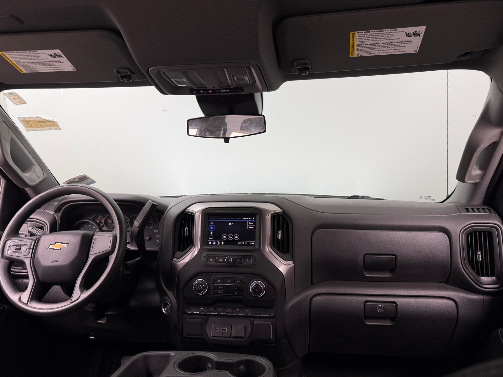 Thumbnail: 2023 Chevrolet Silverado 1500 - 3
