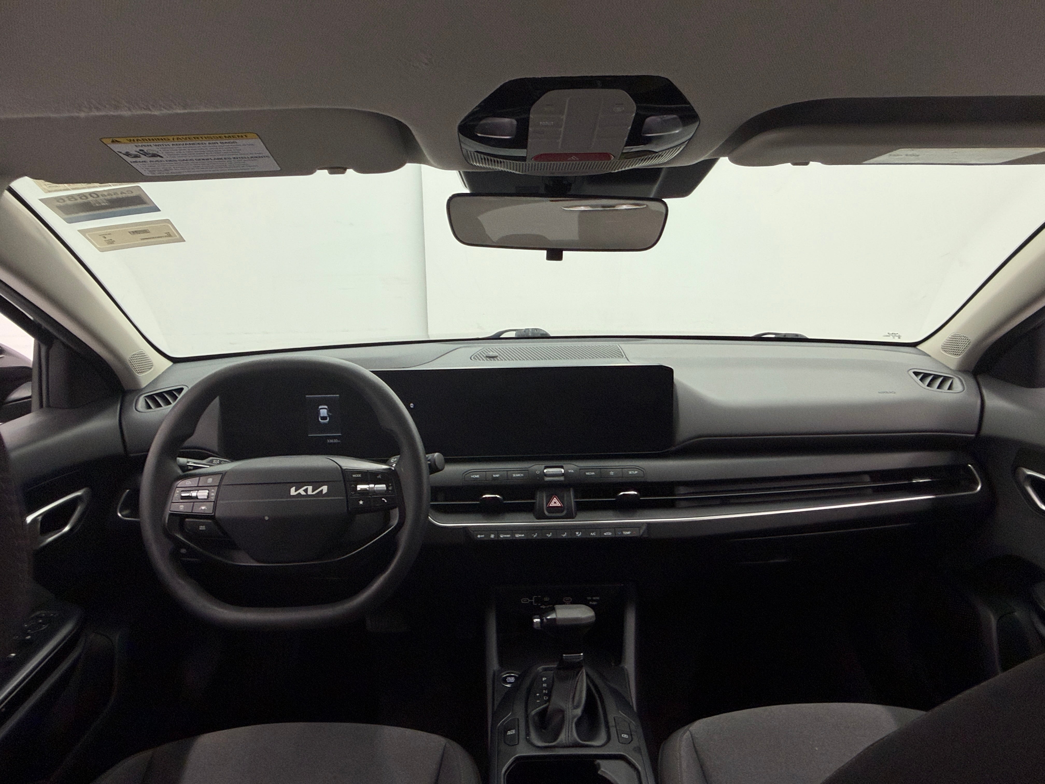 2025 Kia K4 LXS - Photo 4