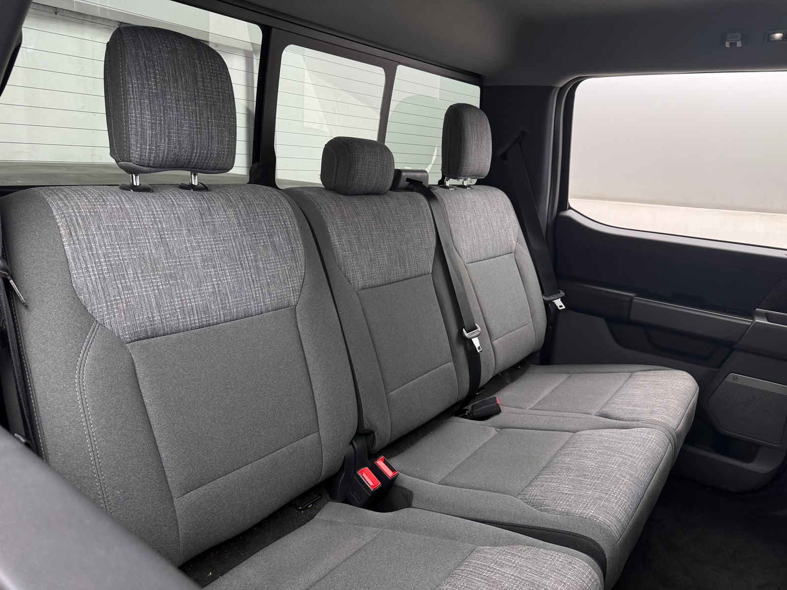 Thumbnail: 2021 Ford Econoline - 6