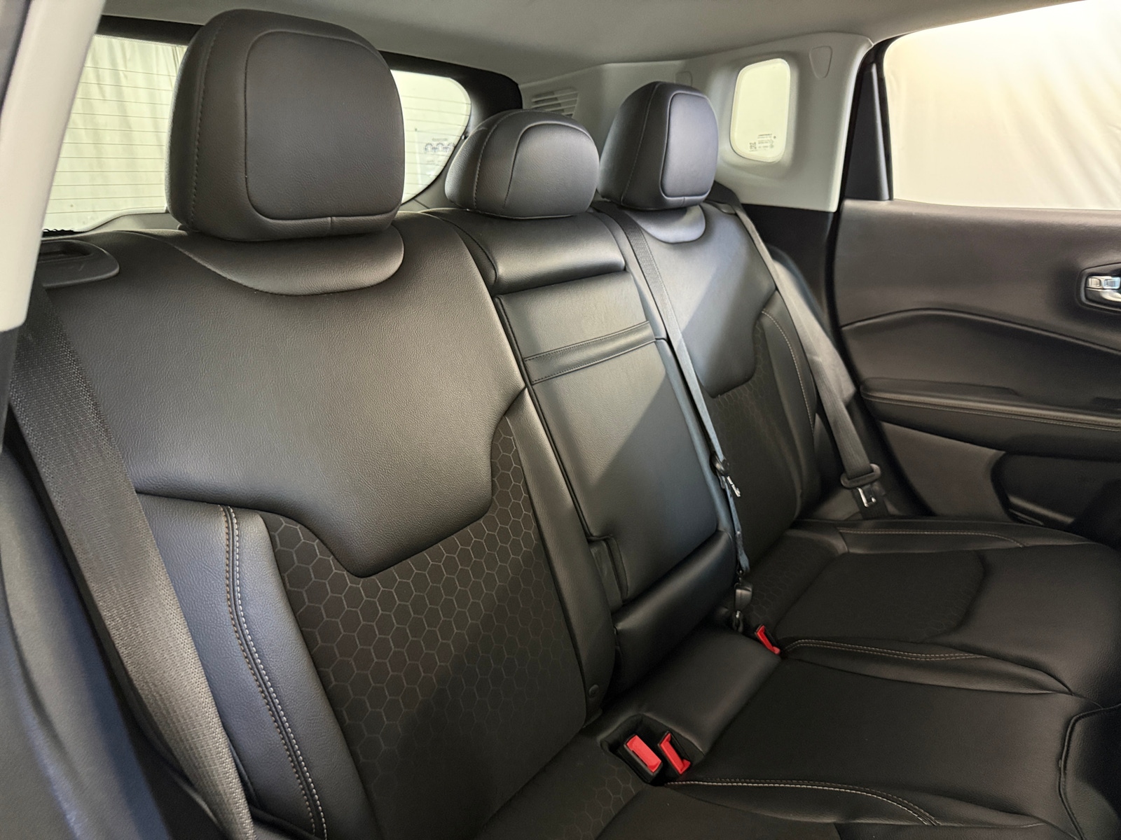 Thumbnail: 2018 Jeep Compass - 6