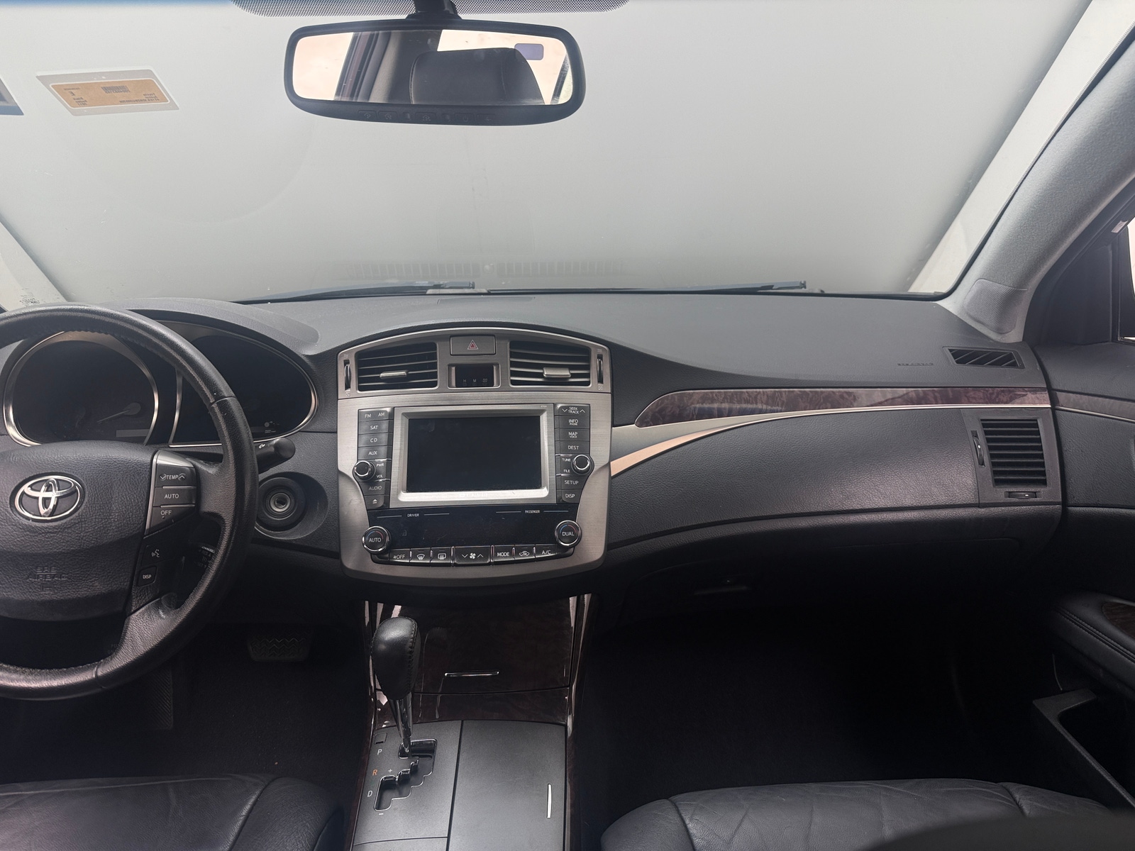 Thumbnail: 2011 Toyota Avalon - 2
