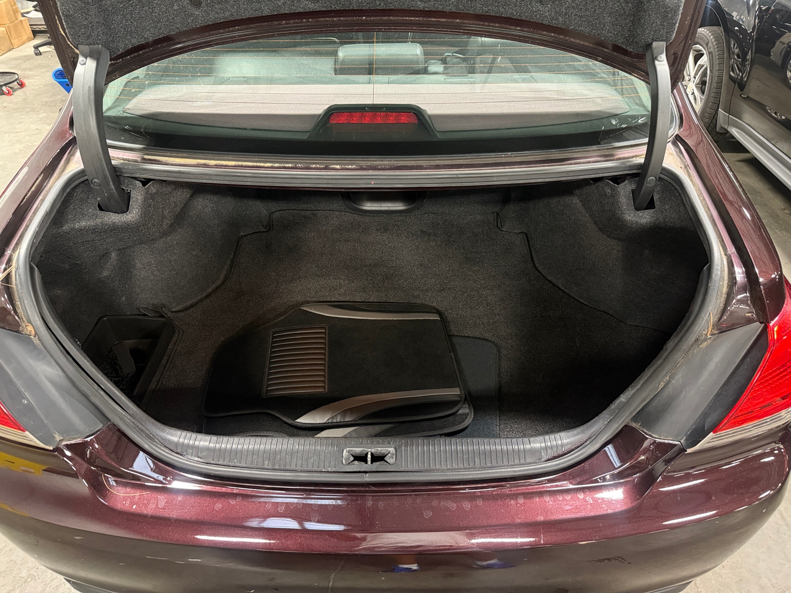 Thumbnail: 2011 Toyota Avalon - 6