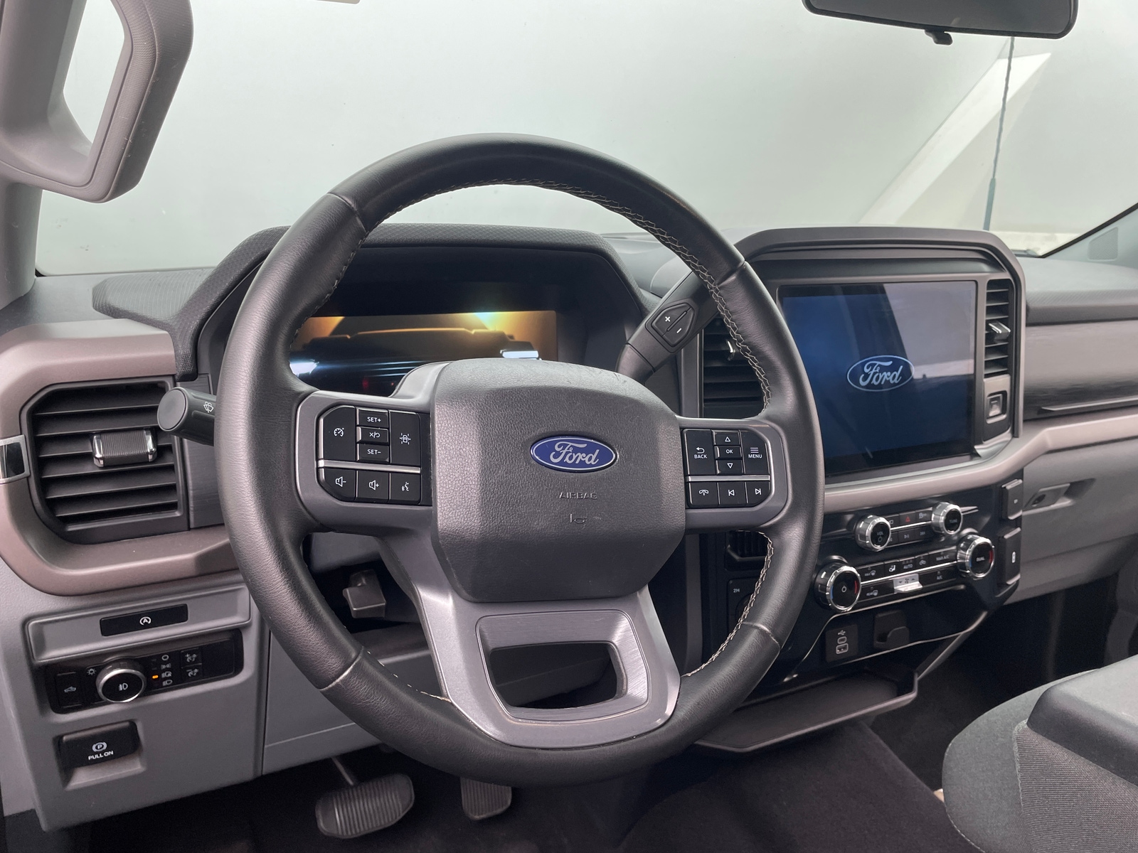 Thumbnail: 2025 Ford Econoline - 5
