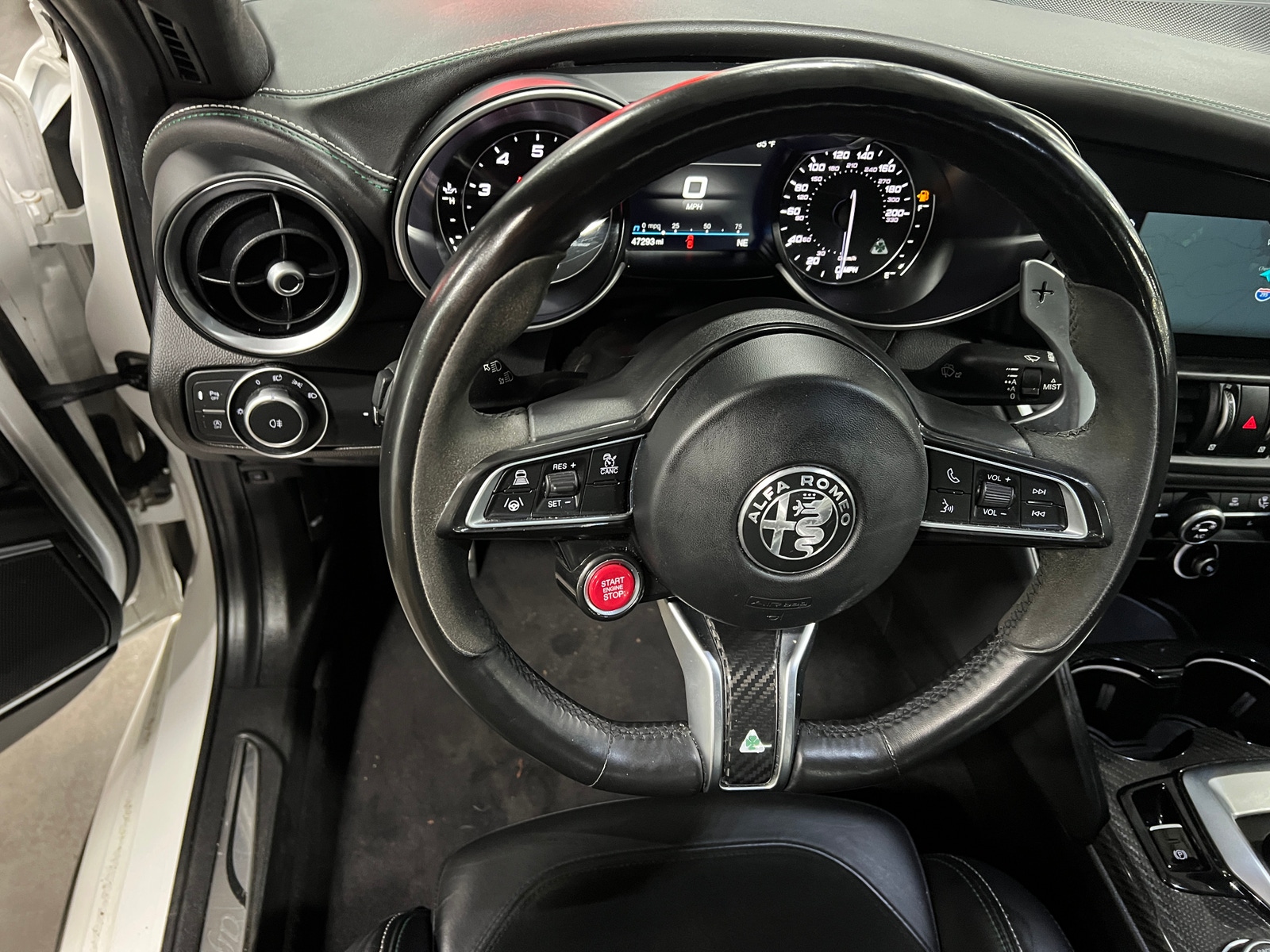 Thumbnail: 2020 Alfa Romeo Giulia - 4