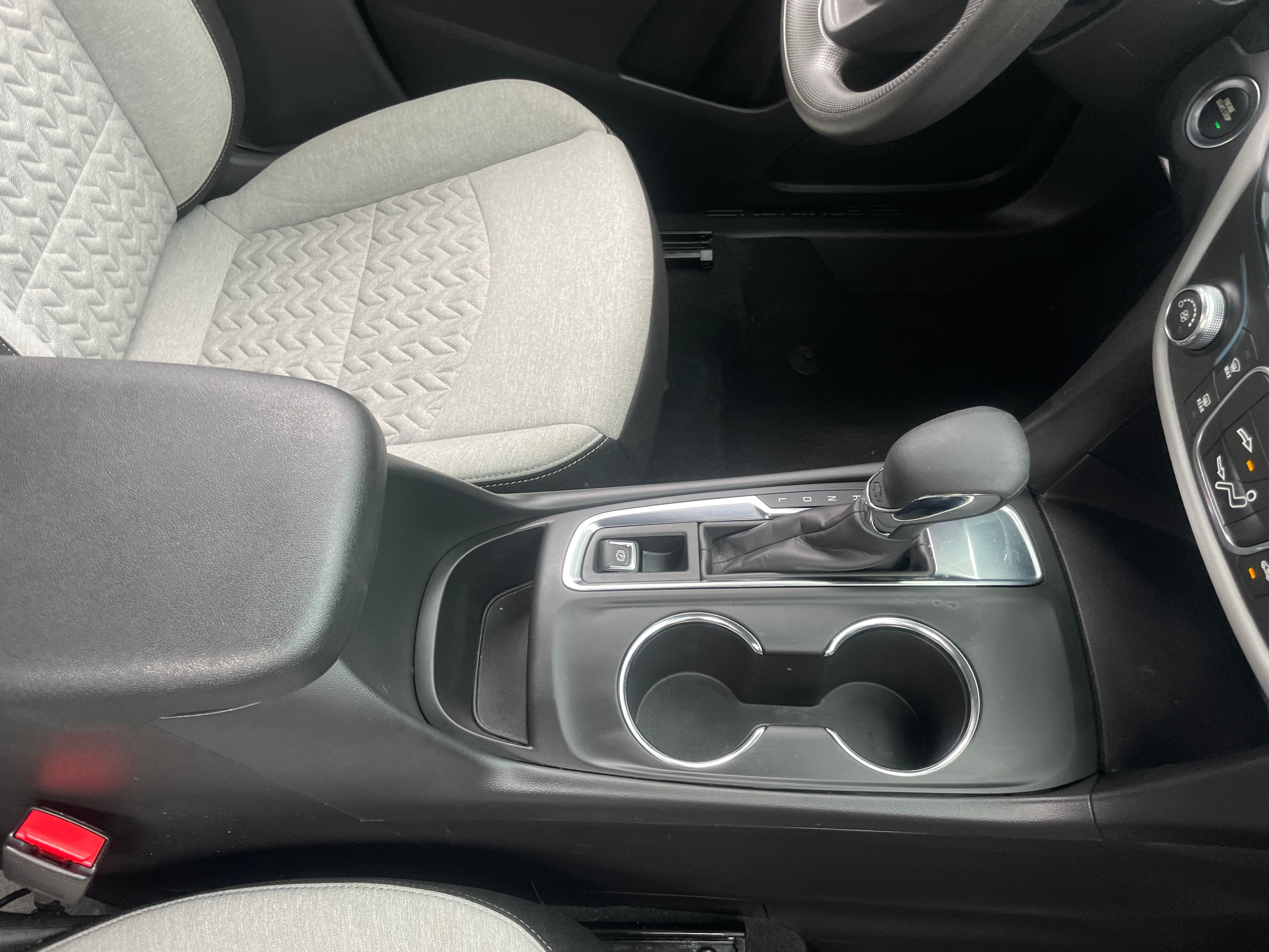 2024 Chevrolet Equinox LS - Photo 4