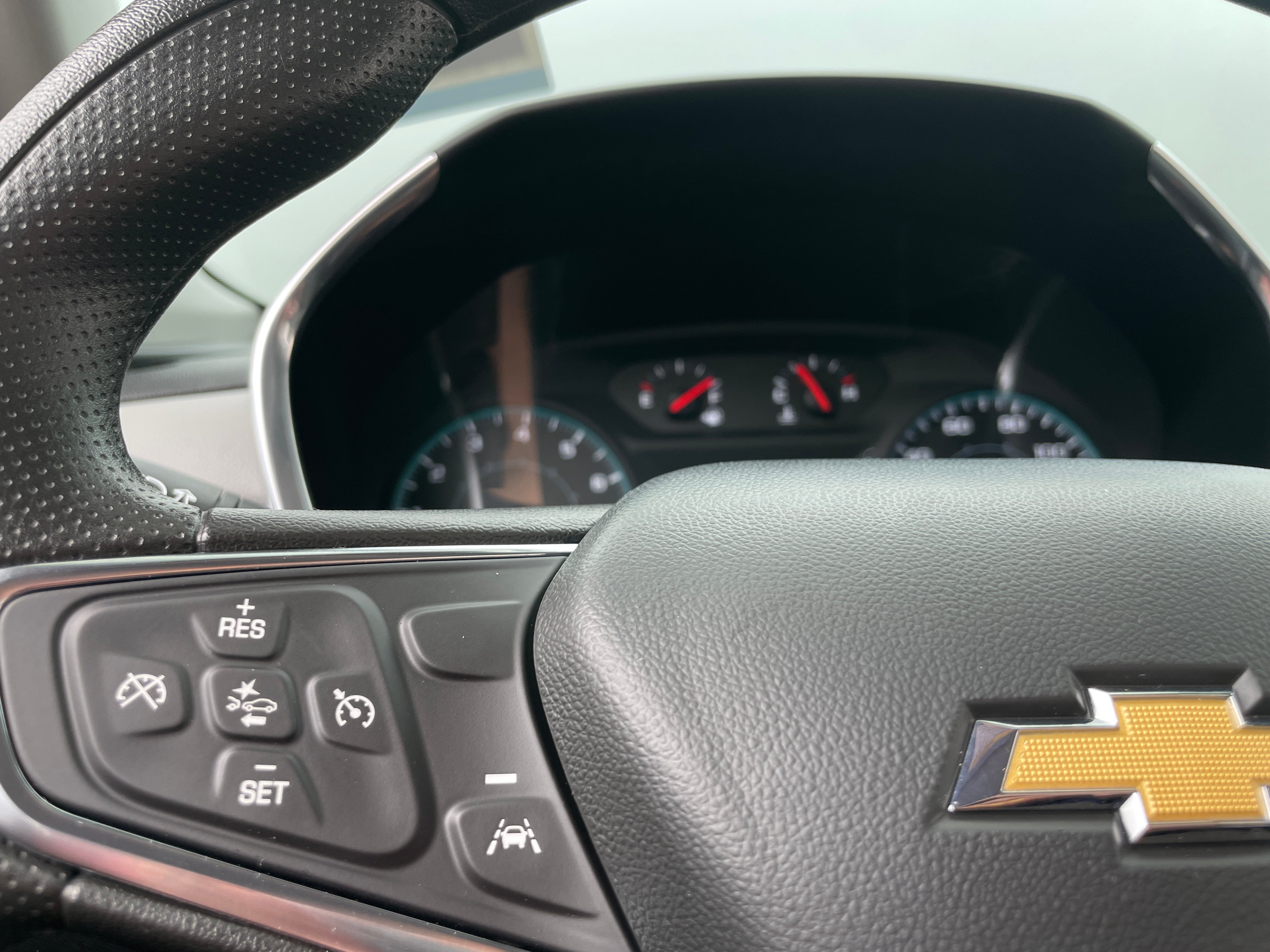 2024 Chevrolet Equinox LS - Photo 11