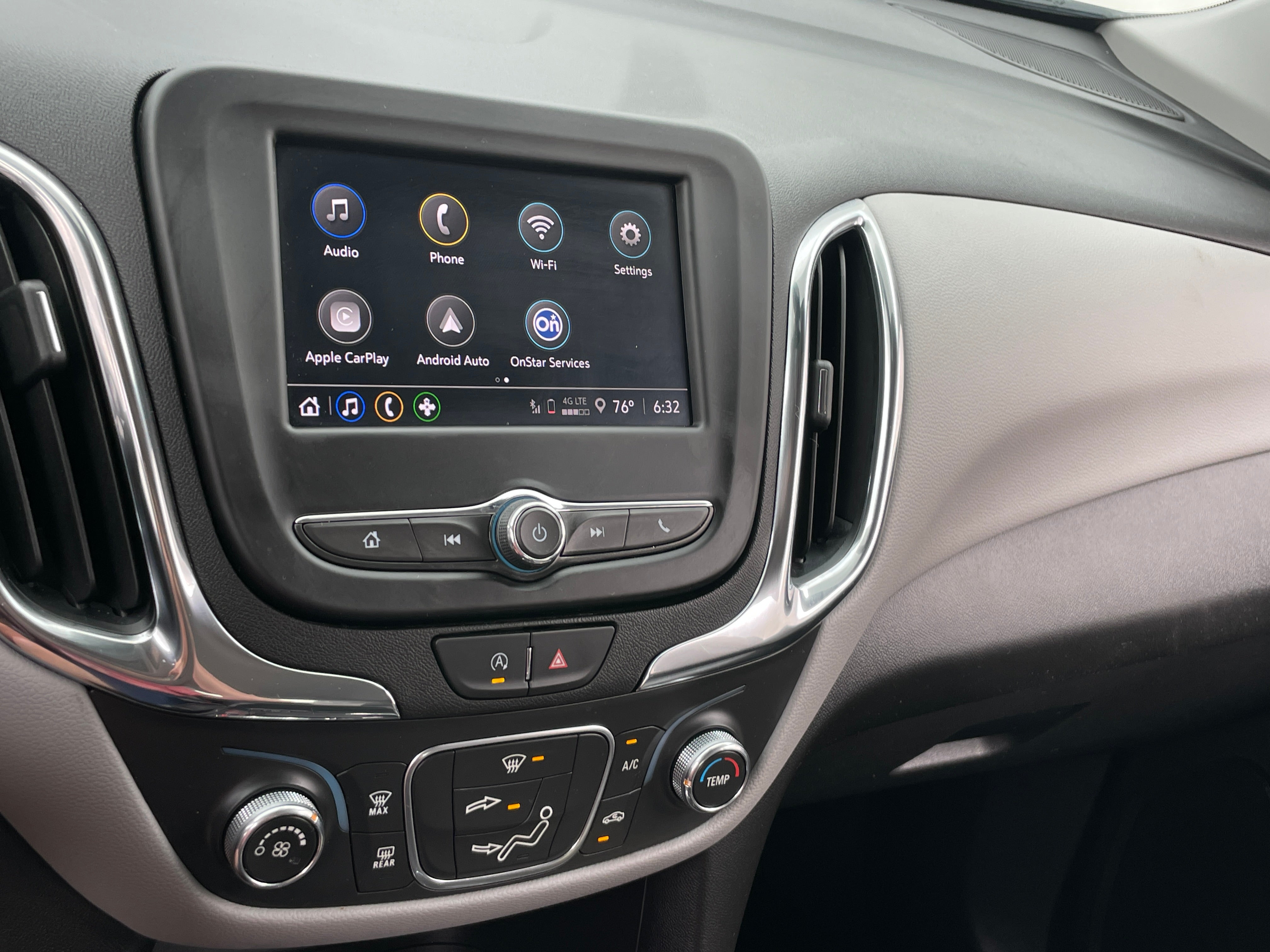2024 Chevrolet Equinox LS - Photo 13