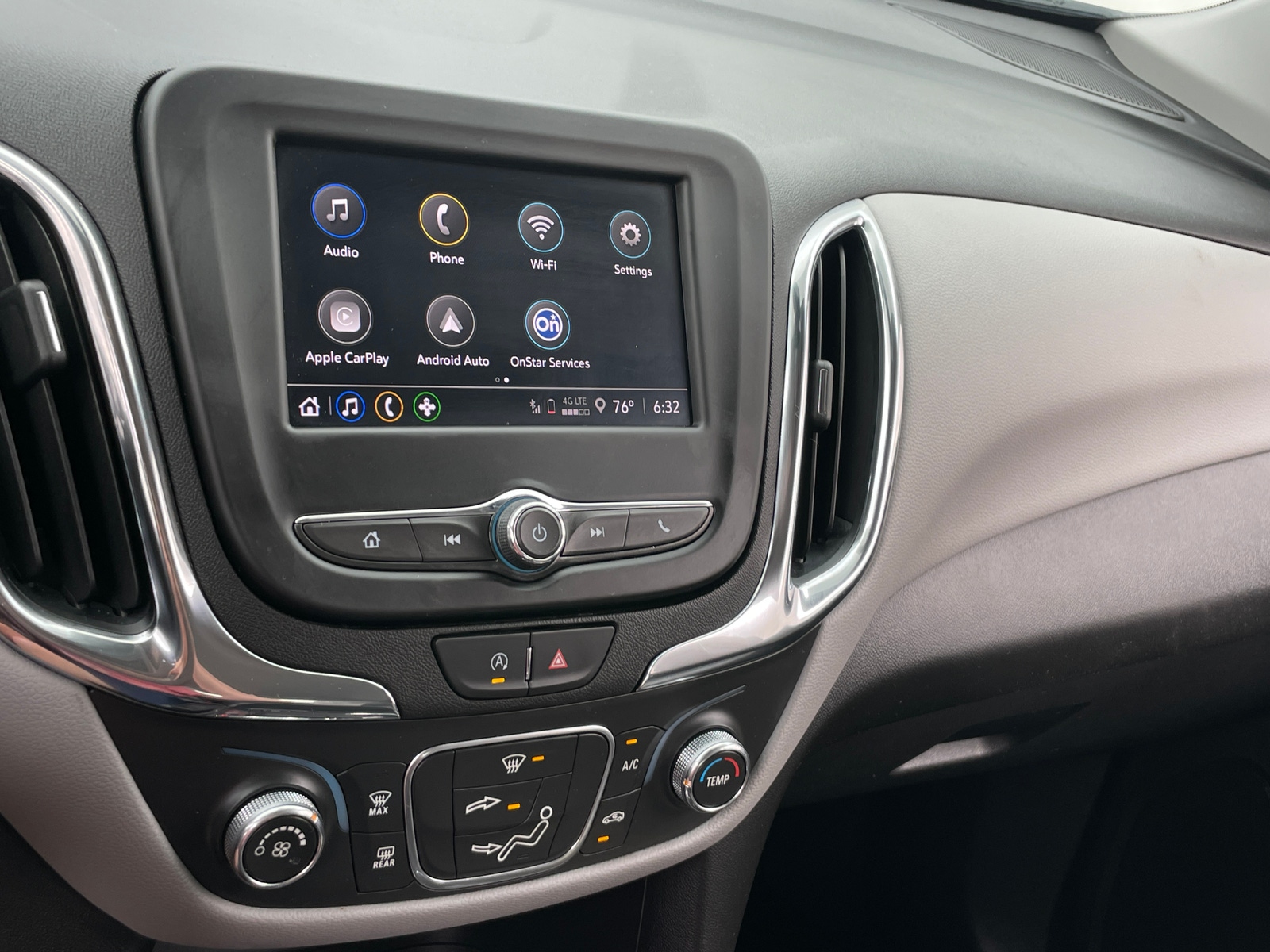 Thumbnail: 2024 Chevrolet Equinox - 4