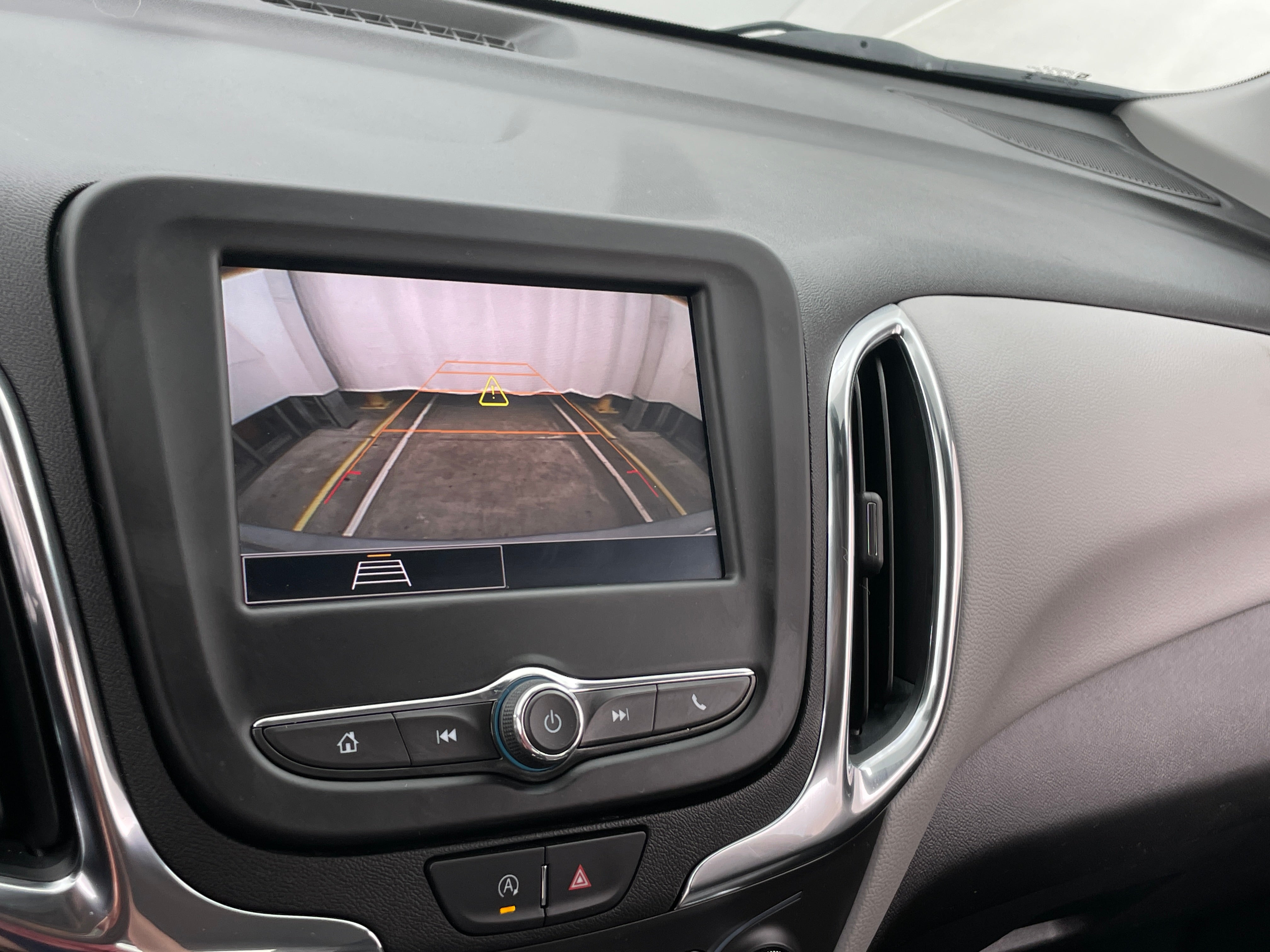 2024 Chevrolet Equinox LS - Photo 14