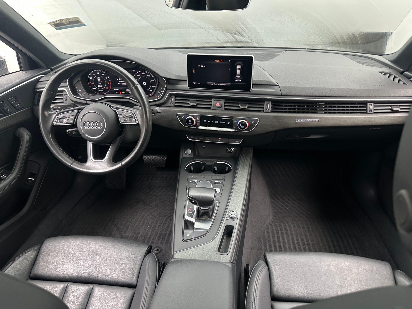 Thumbnail: 2019 Audi A4 - 2