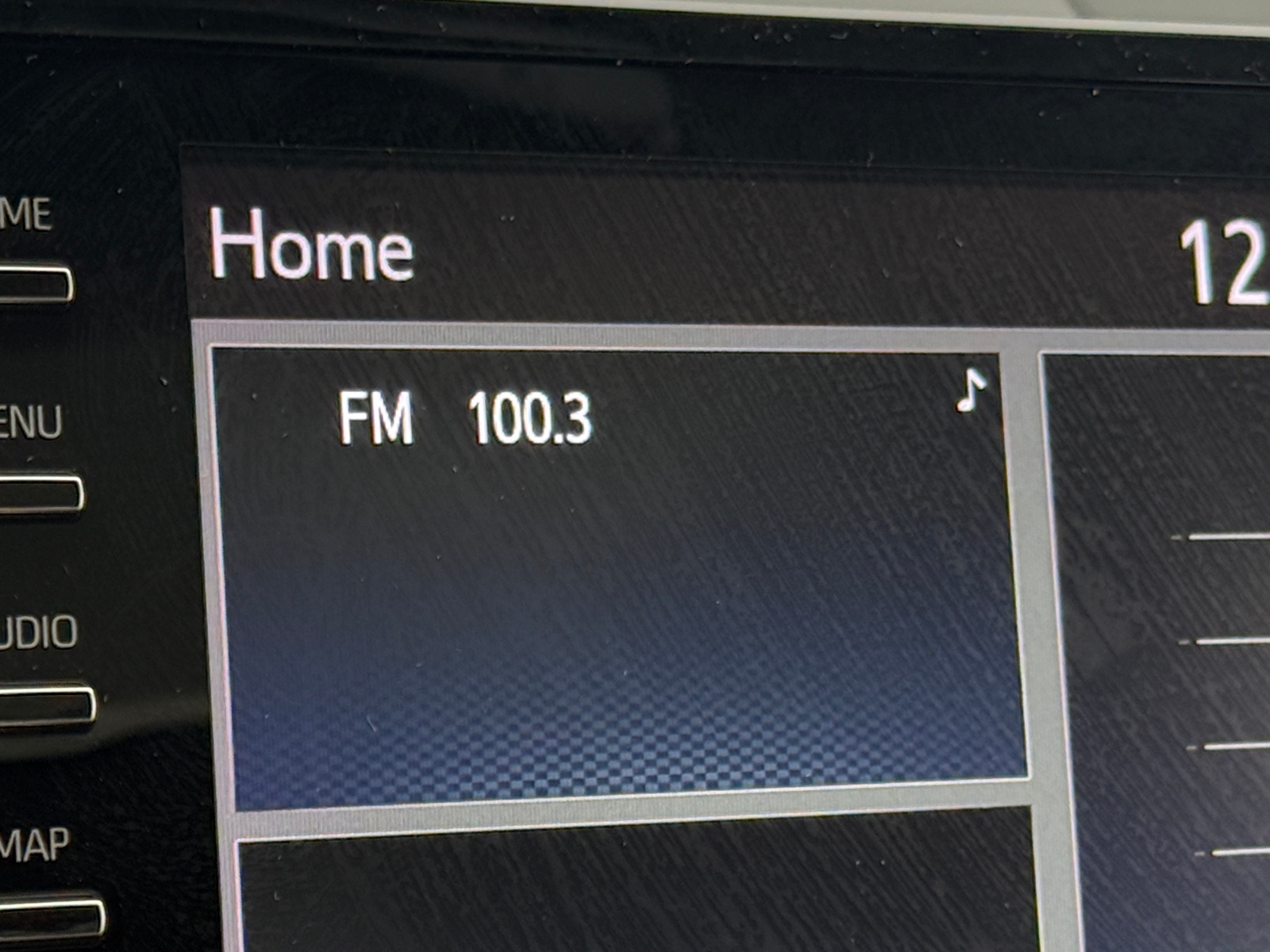 Thumbnail: 2021 Toyota Camry - 3