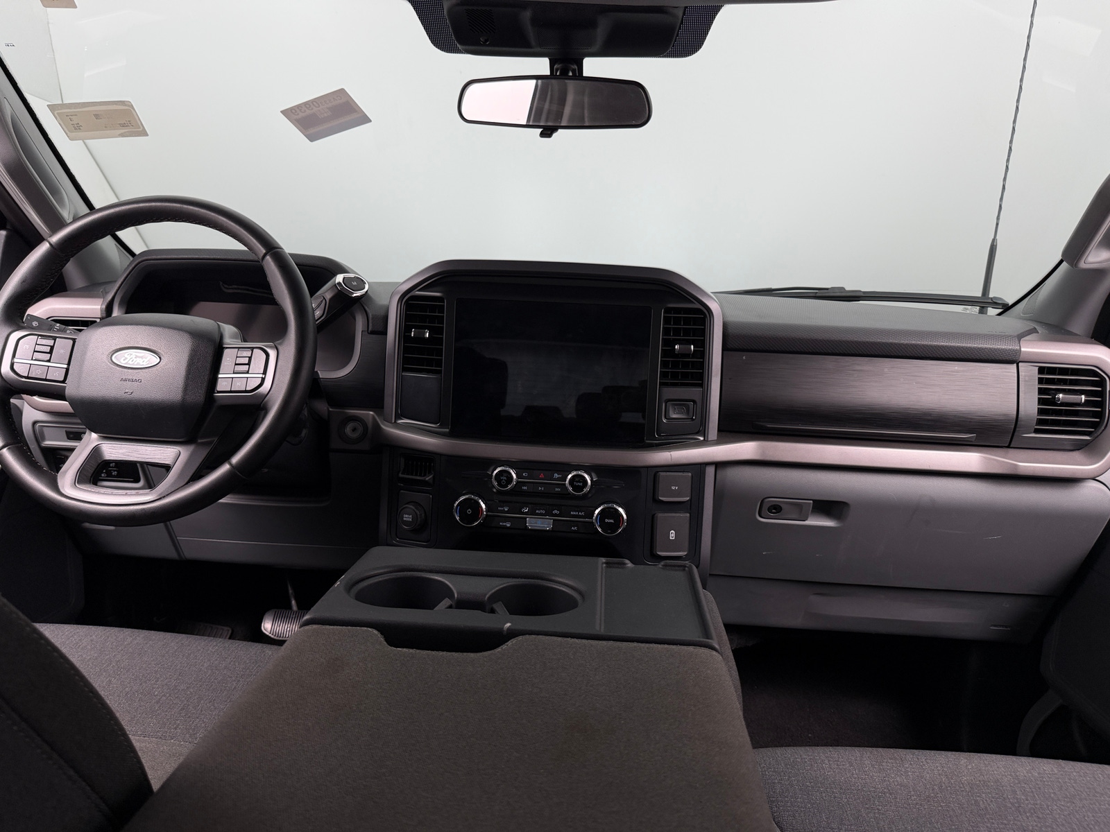 Thumbnail: 2025 Ford Econoline - 3
