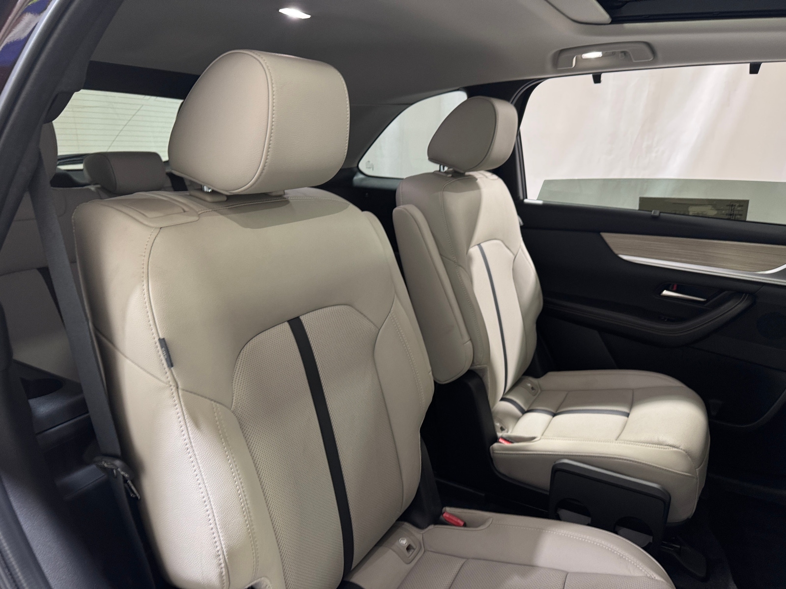 Thumbnail: 2024 Mazda CX-90 - 5
