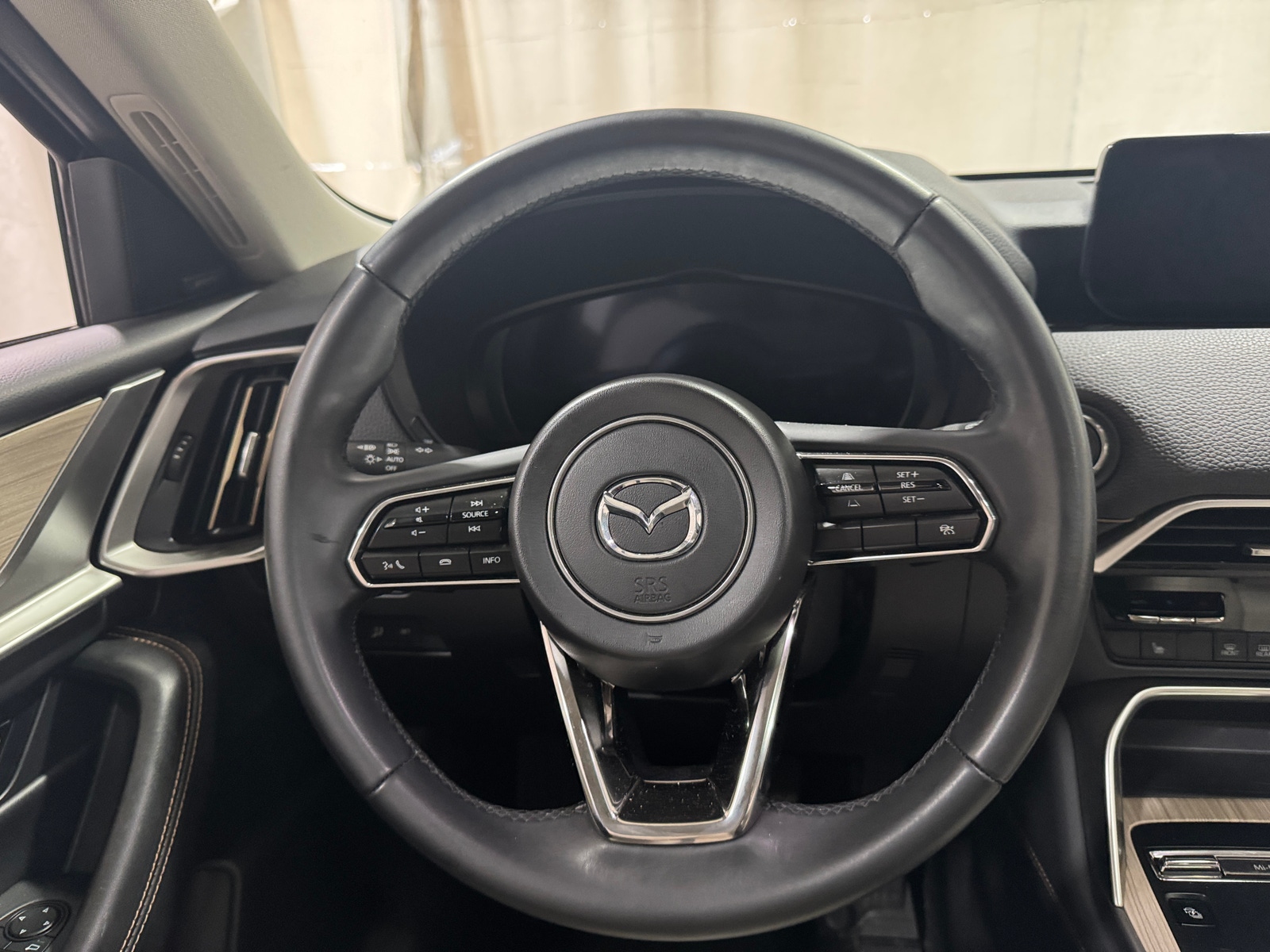 Thumbnail: 2024 Mazda CX-90 - 4