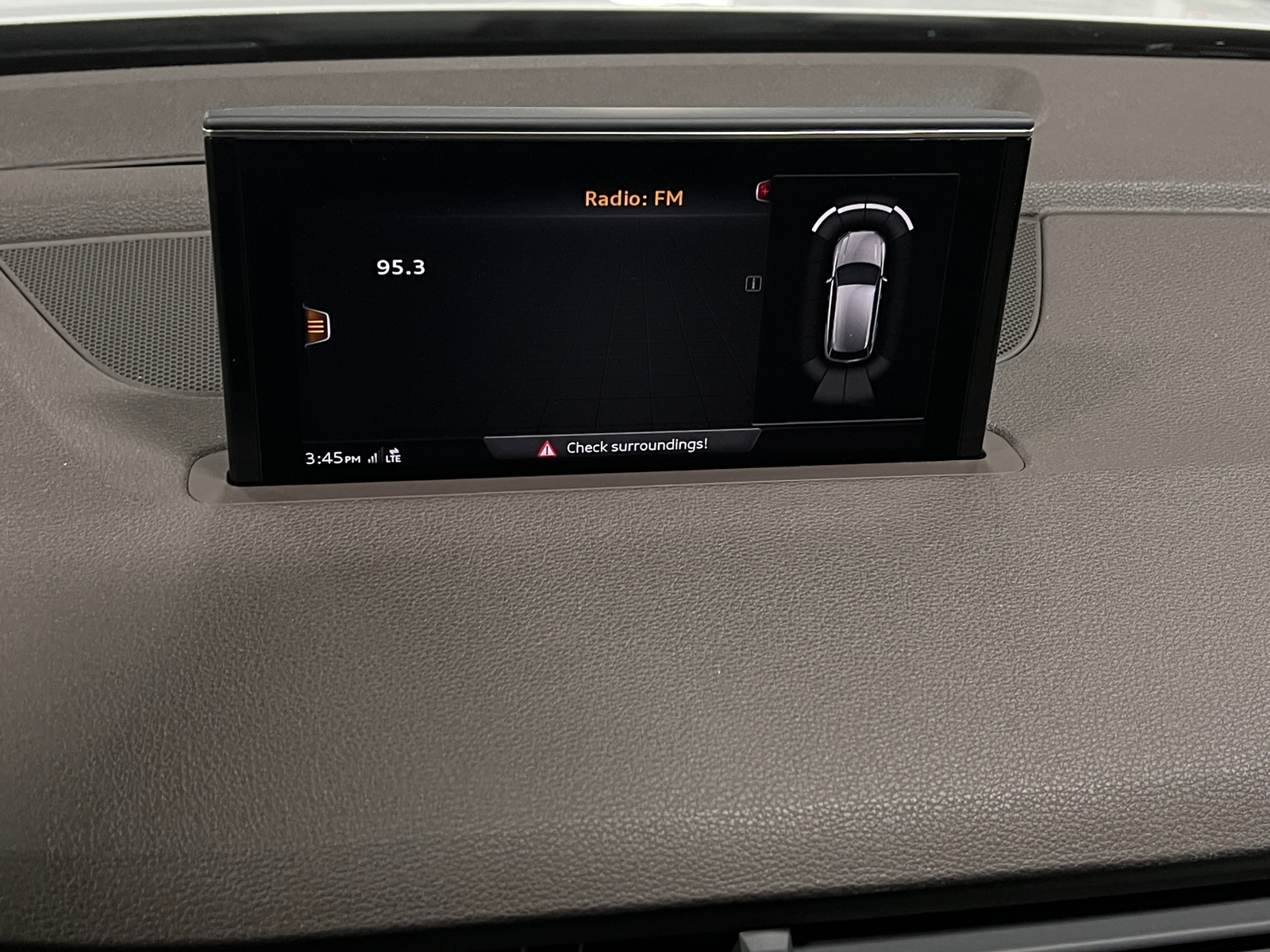 Thumbnail: 2019 Audi Q7 - 3