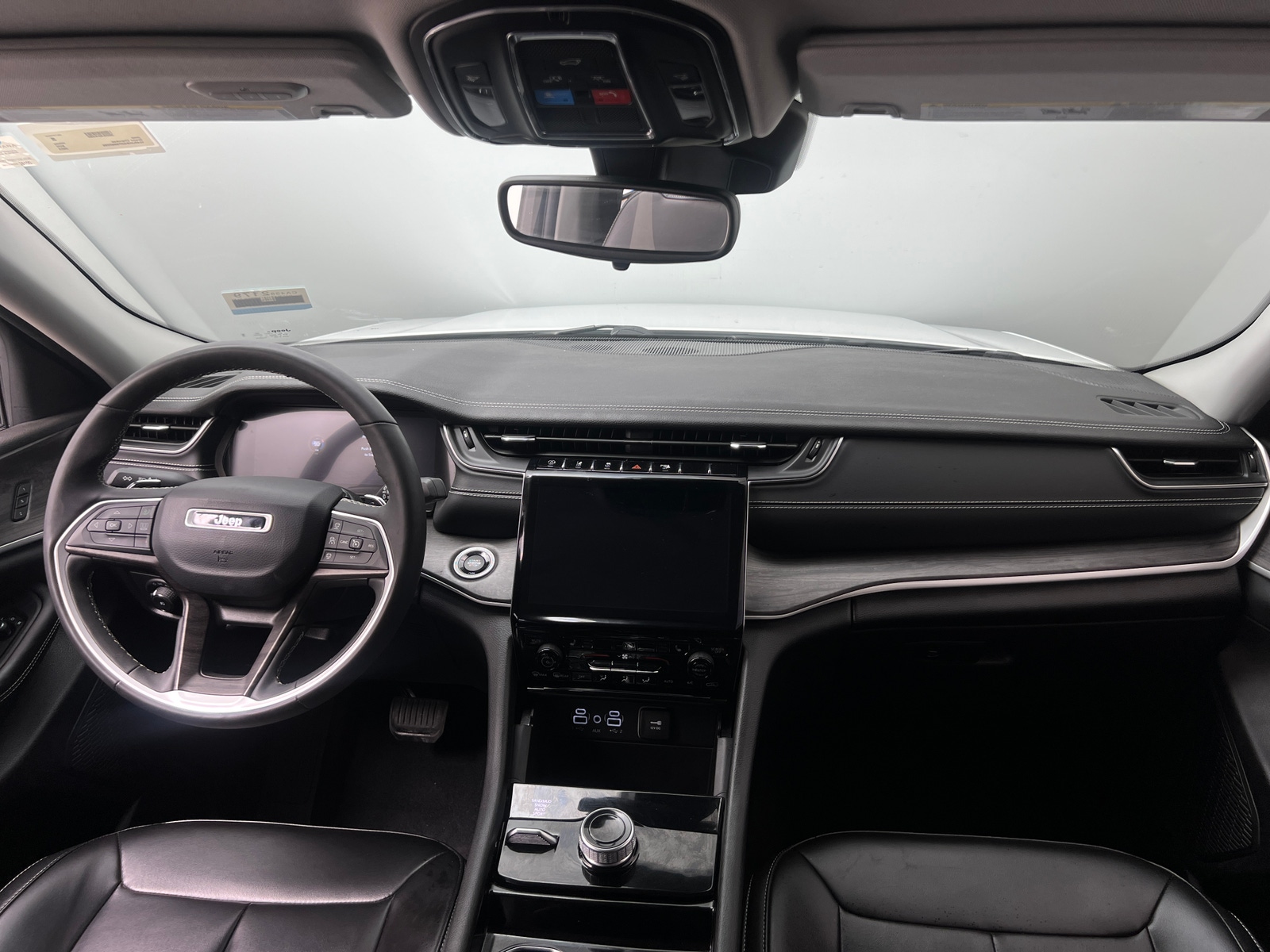 Thumbnail: 2023 Jeep Grand Cherokee - 2