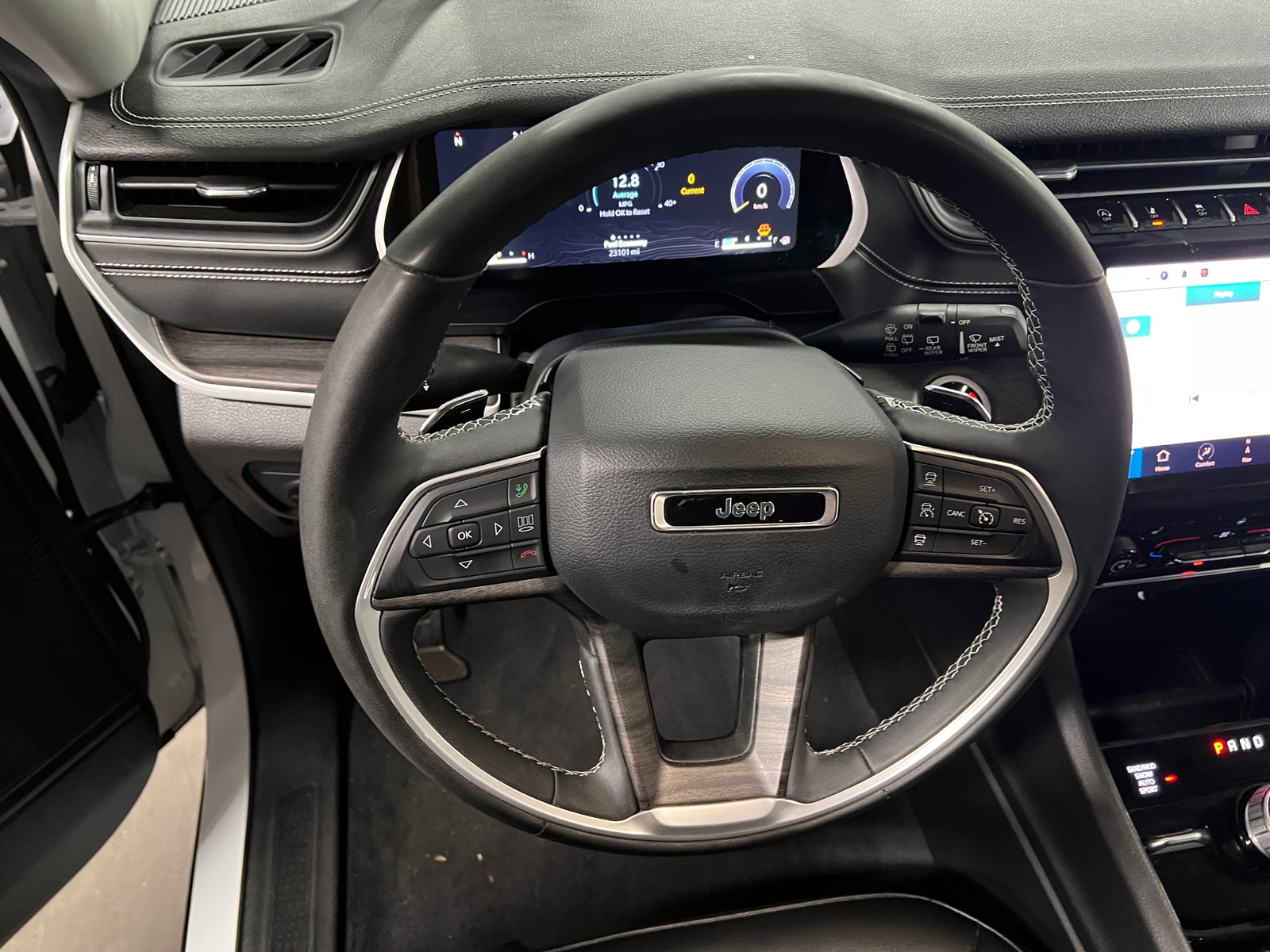 Thumbnail: 2023 Jeep Grand Cherokee - 4