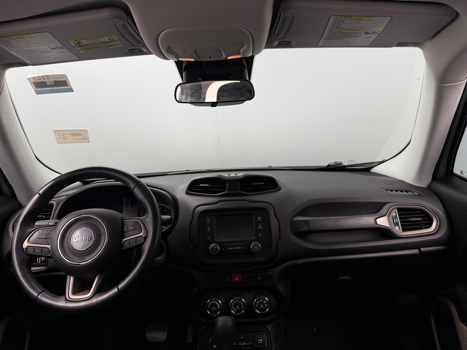 Thumbnail: 2017 Jeep Renegade - 3