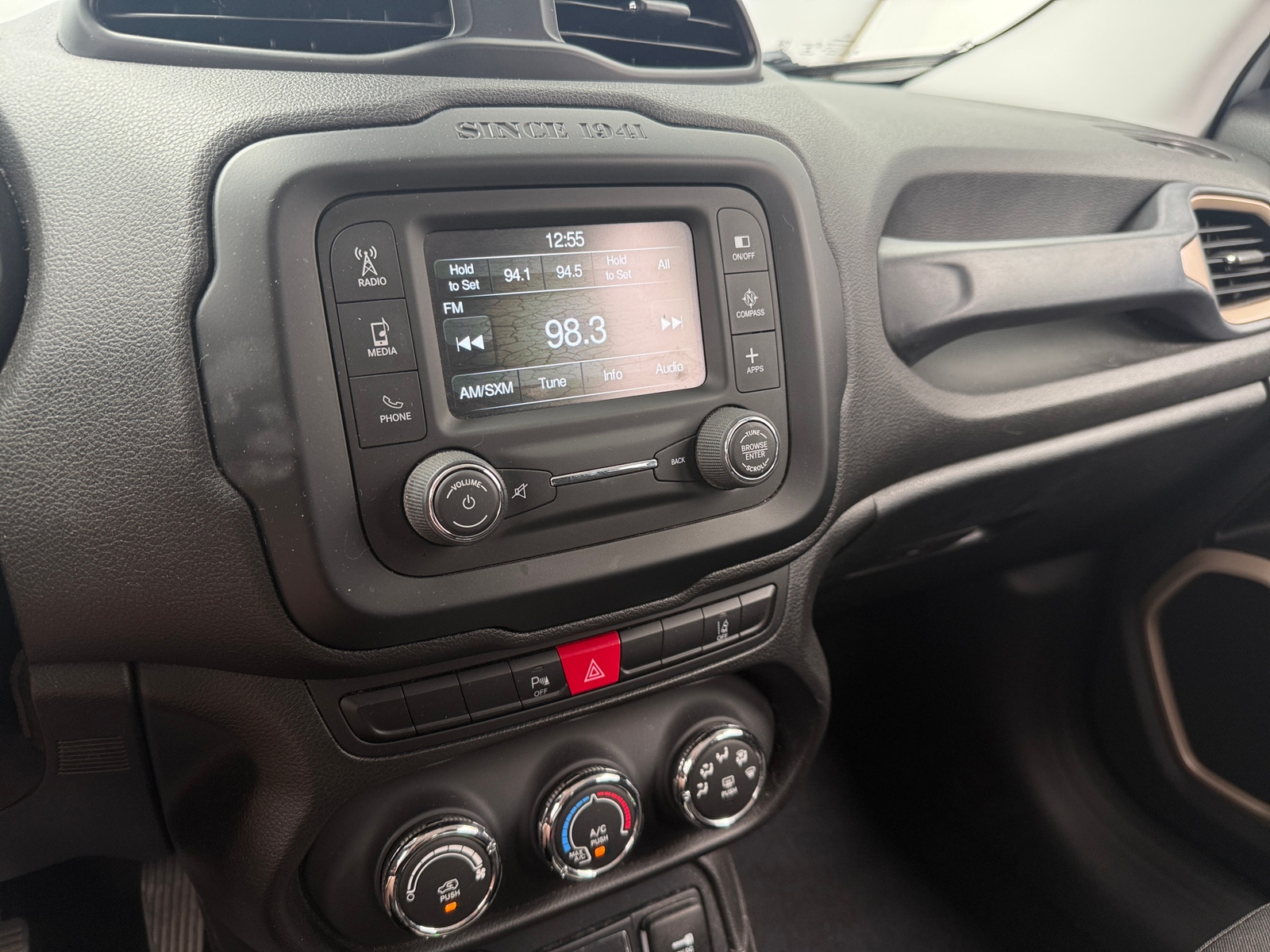 Thumbnail: 2017 Jeep Renegade - 4