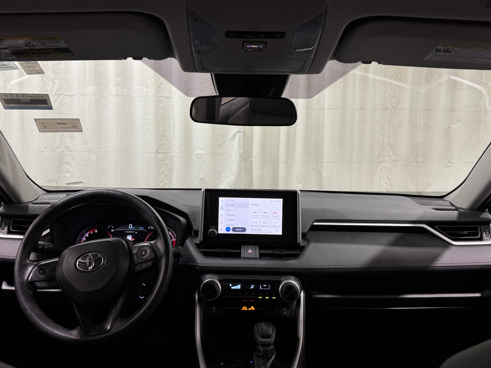 Thumbnail: 2025 Toyota RAV4 - 3