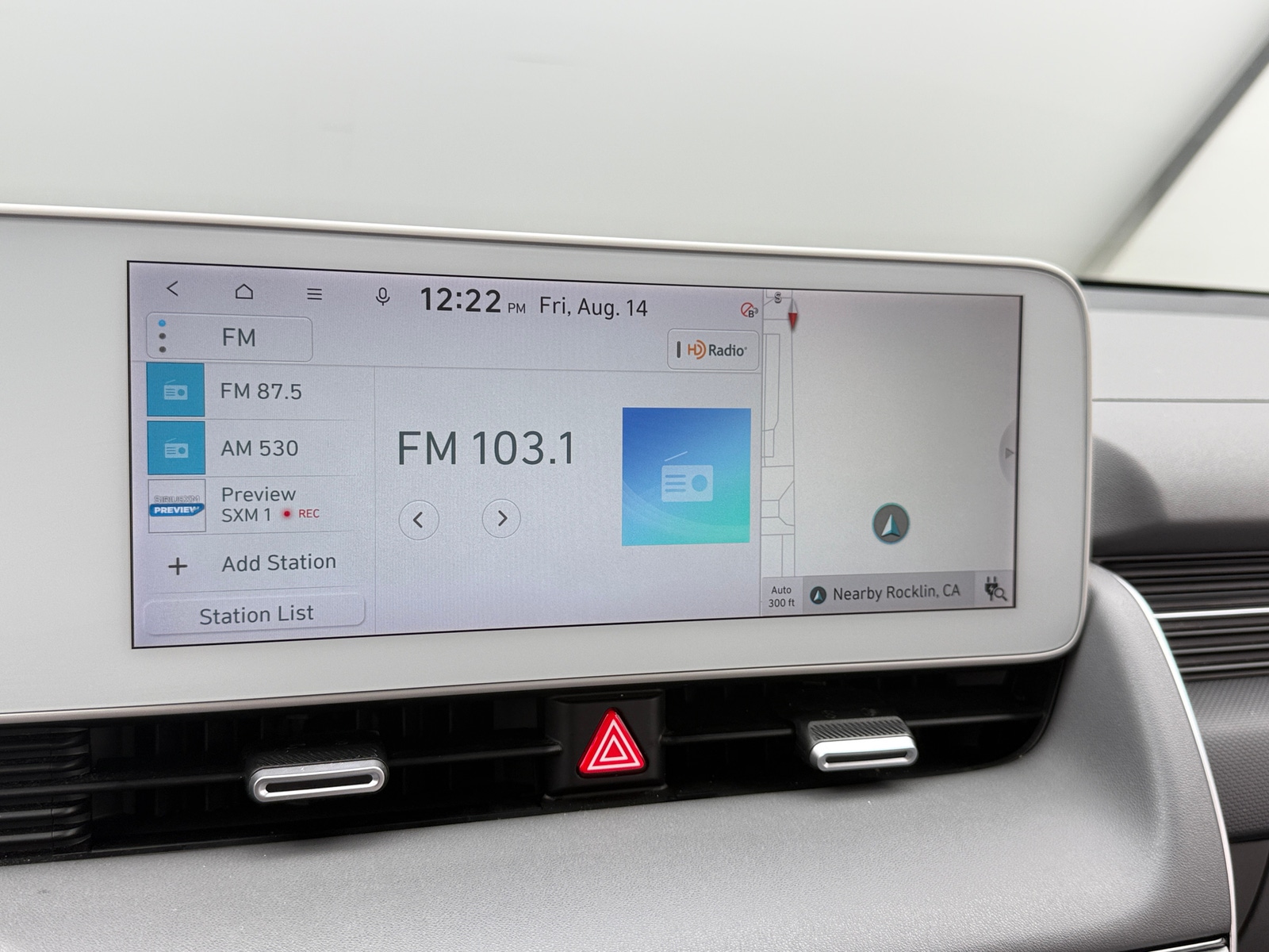 Thumbnail: 2022 Hyundai Ioniq 5 - 3