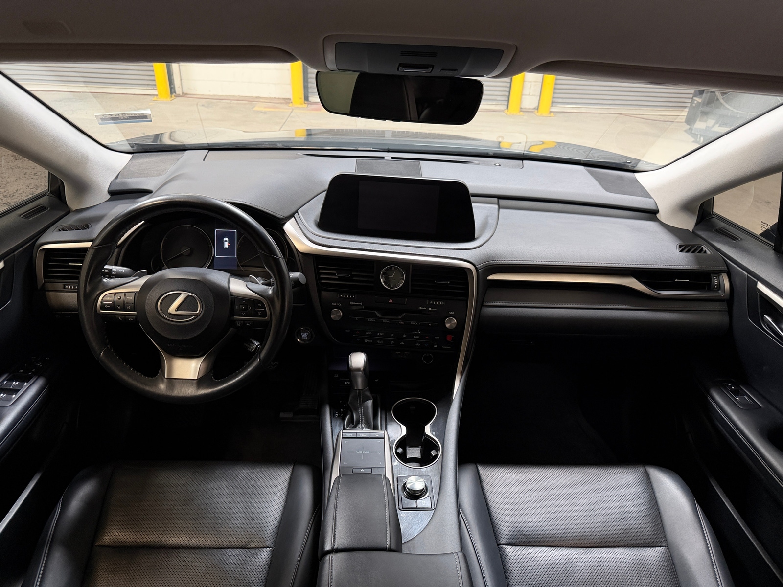 Thumbnail: 2022 Lexus RX - 2